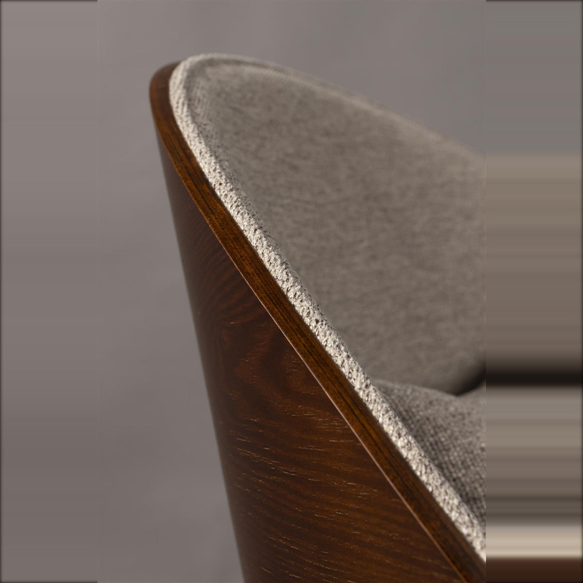 Lounge Chair Rodin Beige Domestica – Upholstery and Wood Shell Edge Detail