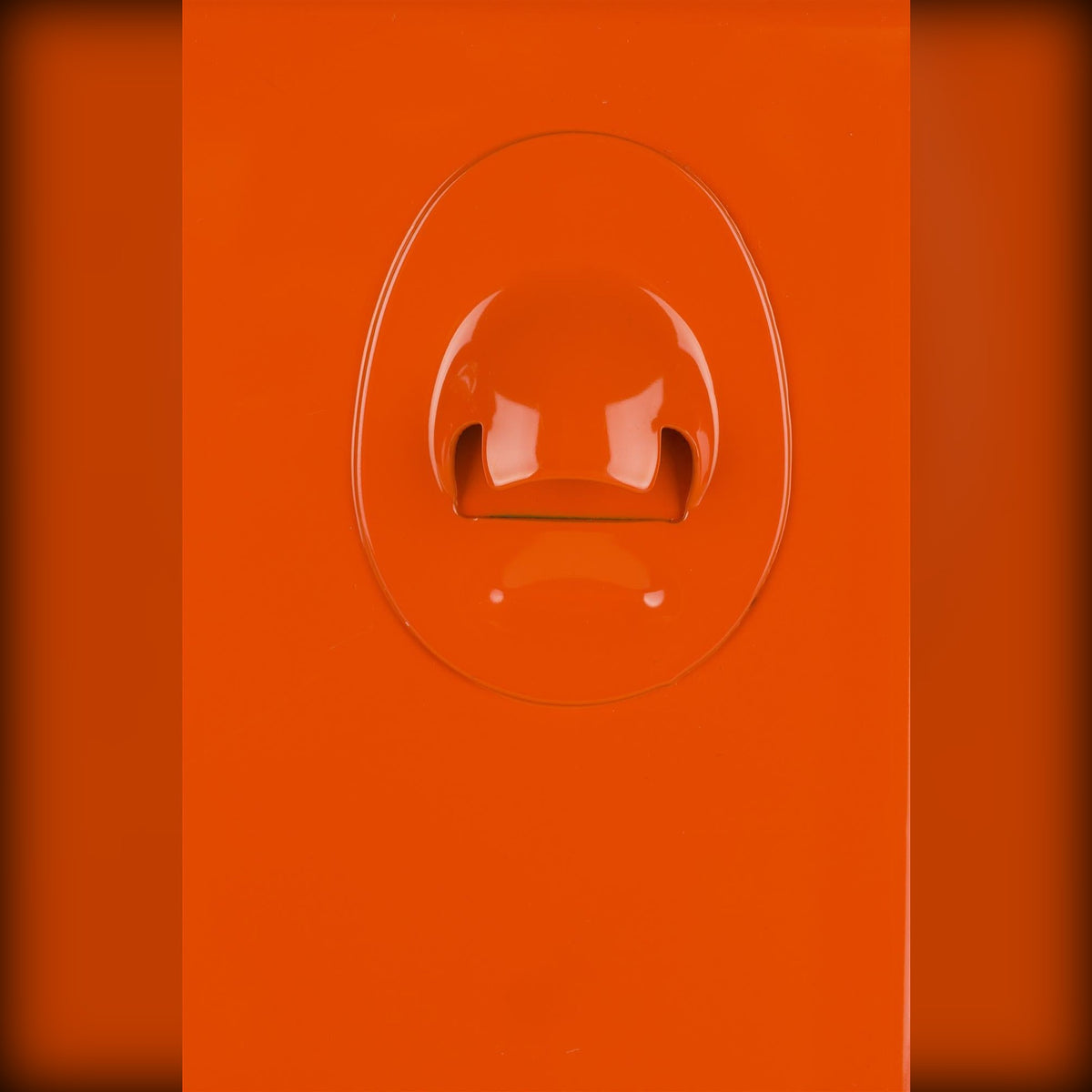 Cooler Be Cute Orange Domestica – Side Bottle Opener Close-up