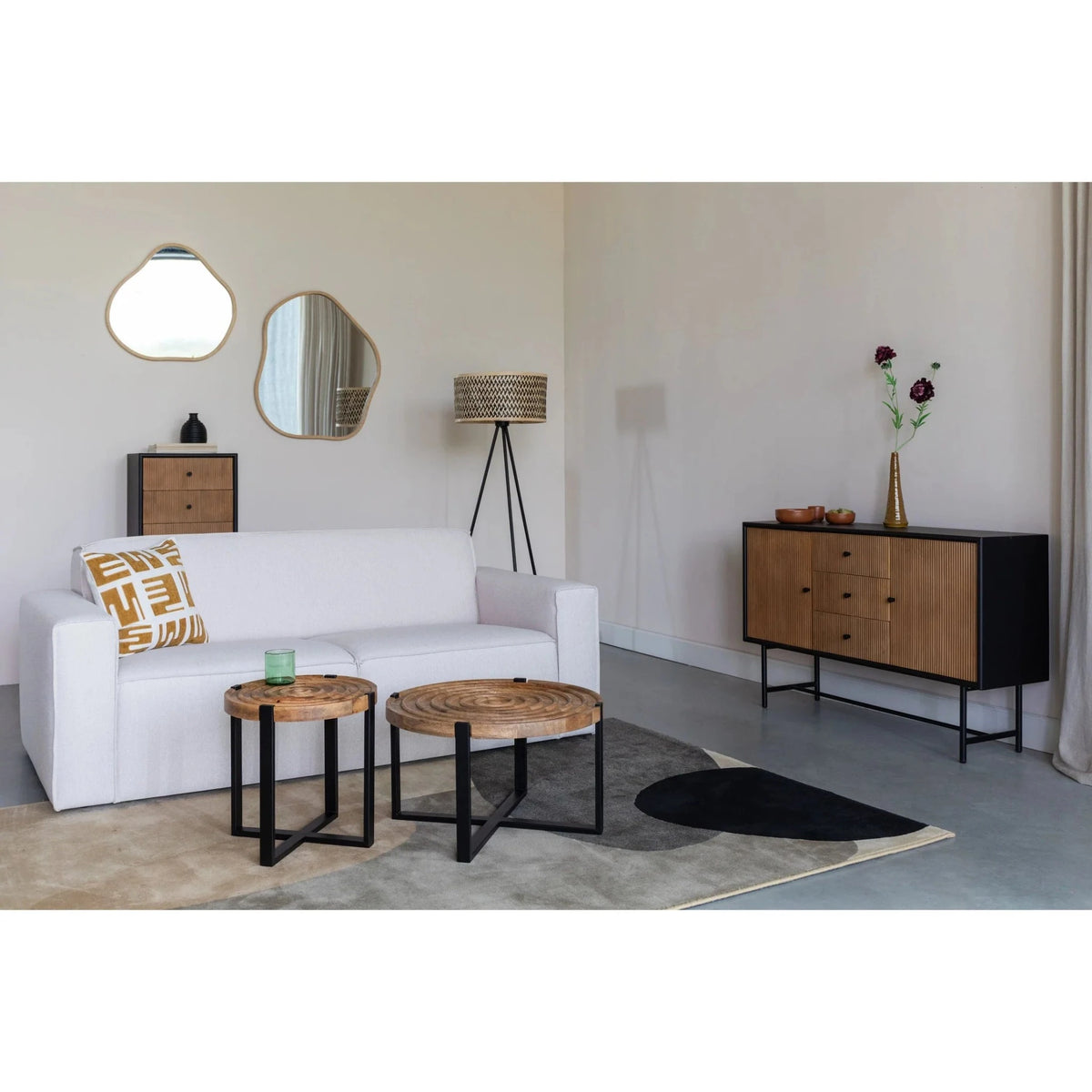 Sideboard Coztilla Black Brown Domestica – Lifestyle – In a Living Room