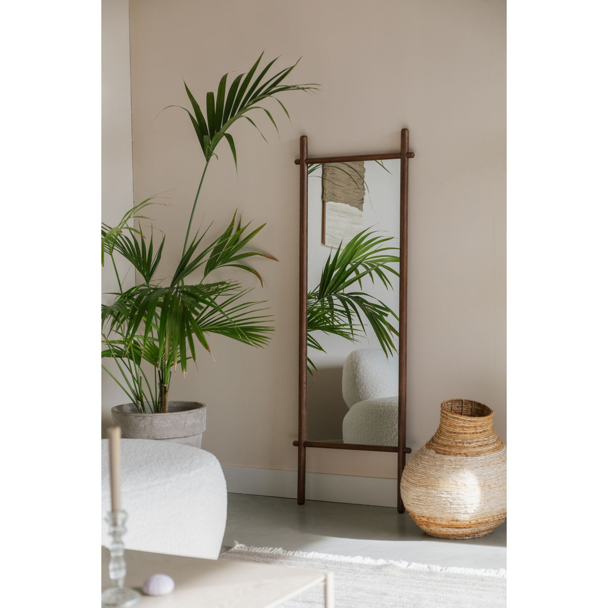 Mirror Solene Walnut Domestica – Lifestyle – Leaning Against a Wall with Palm Plant