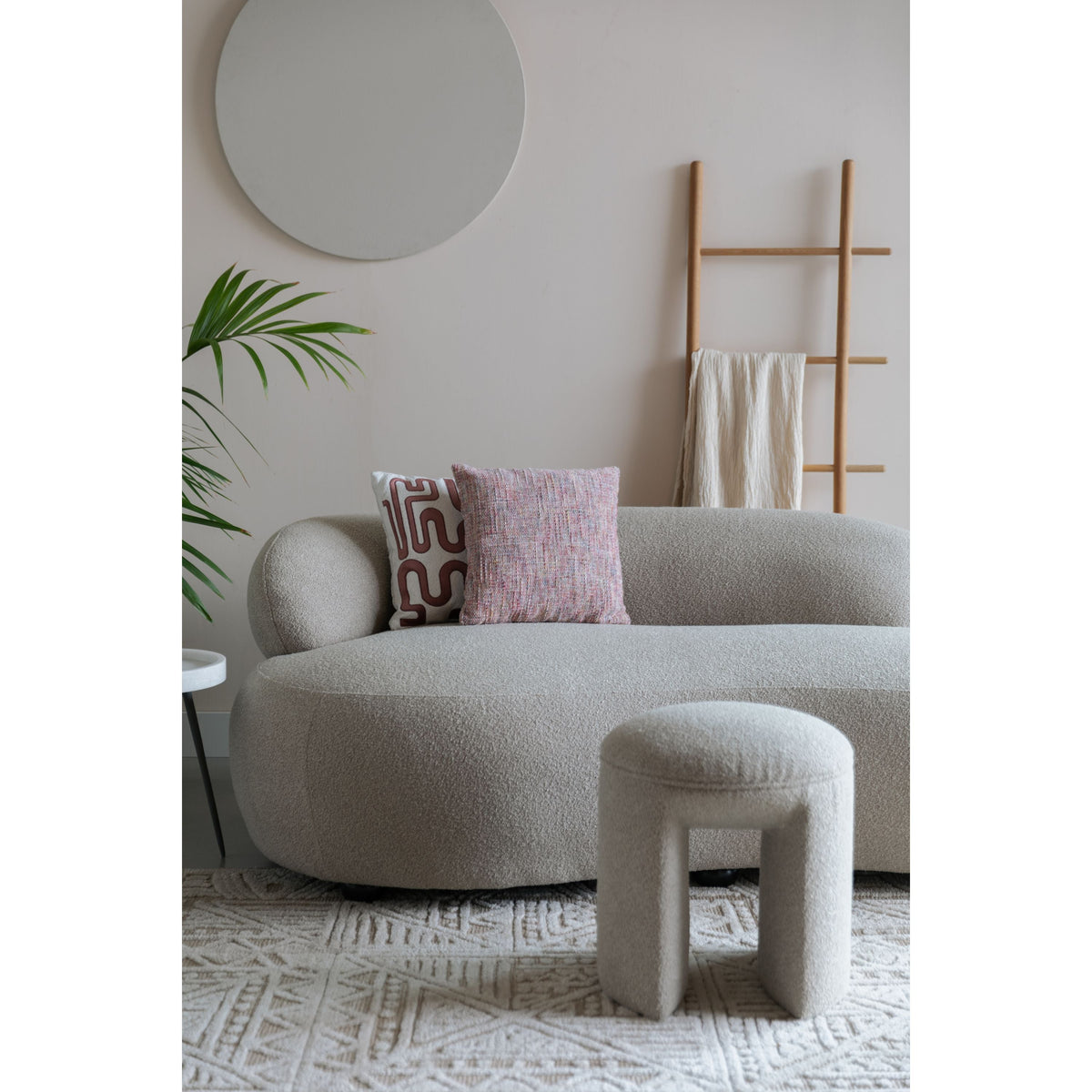 Sofa Noxx 2.5-Seater Beige Domestica – Lifestyle Living Room2