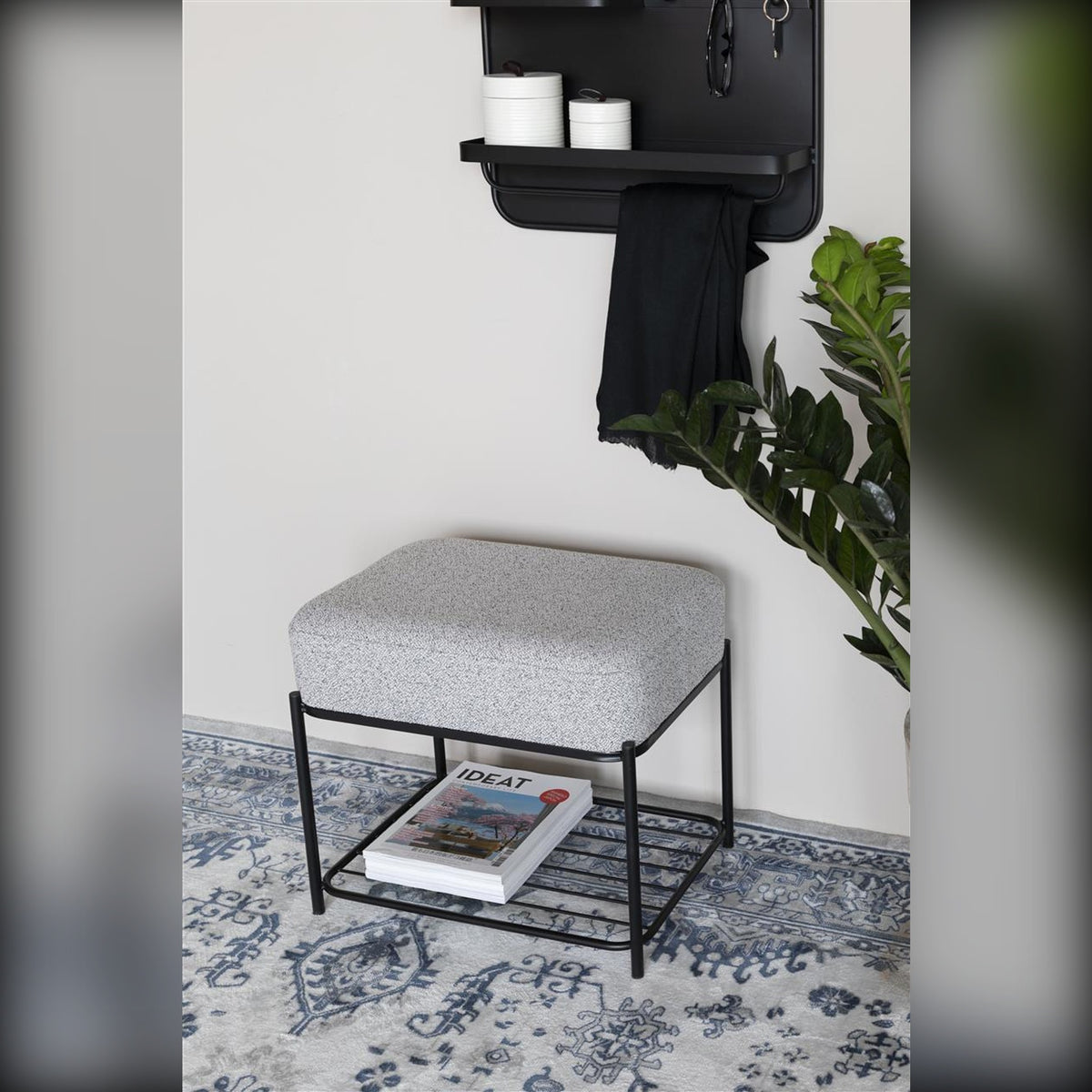 Stool Milou Rectangular Domestica – Lifestyle – With Magazines on the Lower Shelf