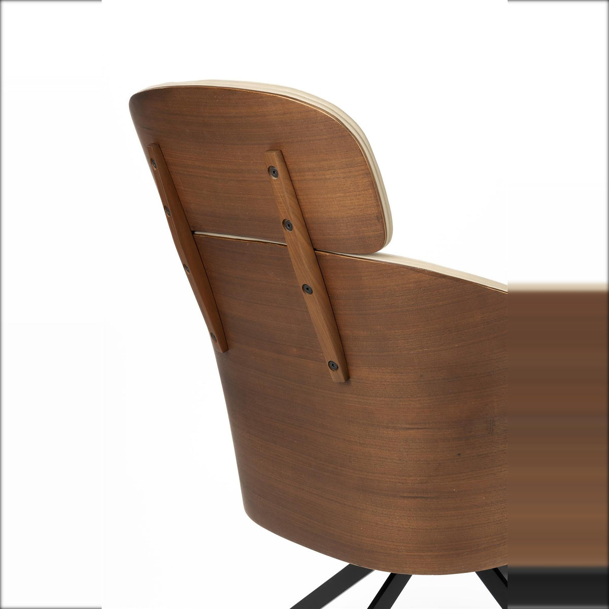 Lounge Chair Frie Beige Walnut Domestica – Rear Headrest Supports Detail