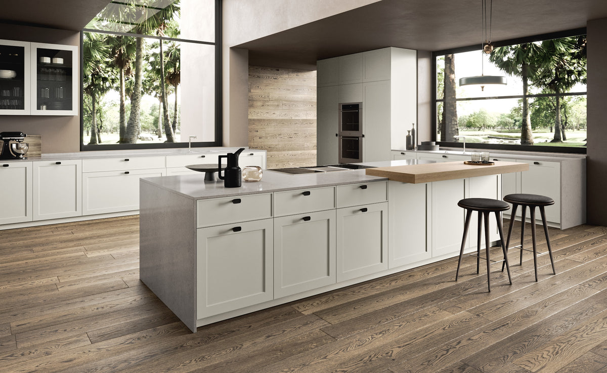 Pedini Quadra 70 traditional kitchen with island