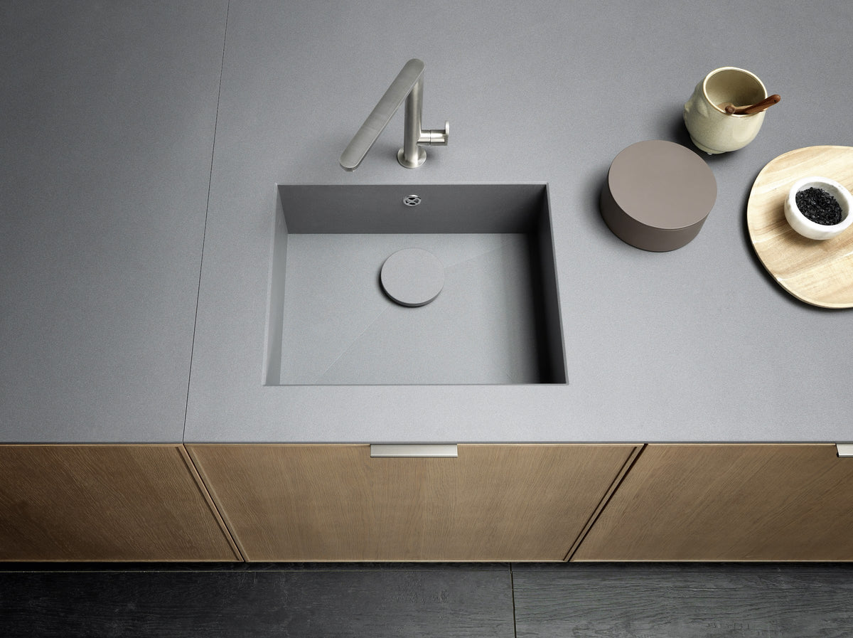 Pedini Quadra 10 sink and worktop detail