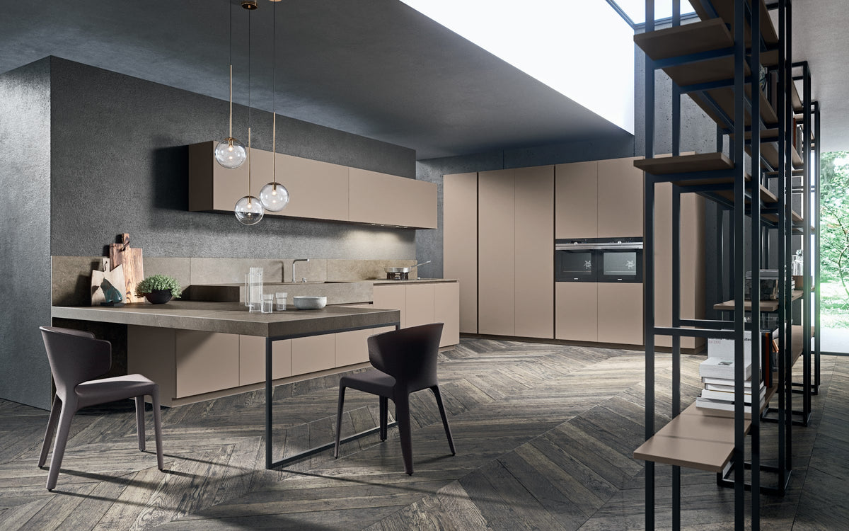 Pedini Moka kitchen with dining area