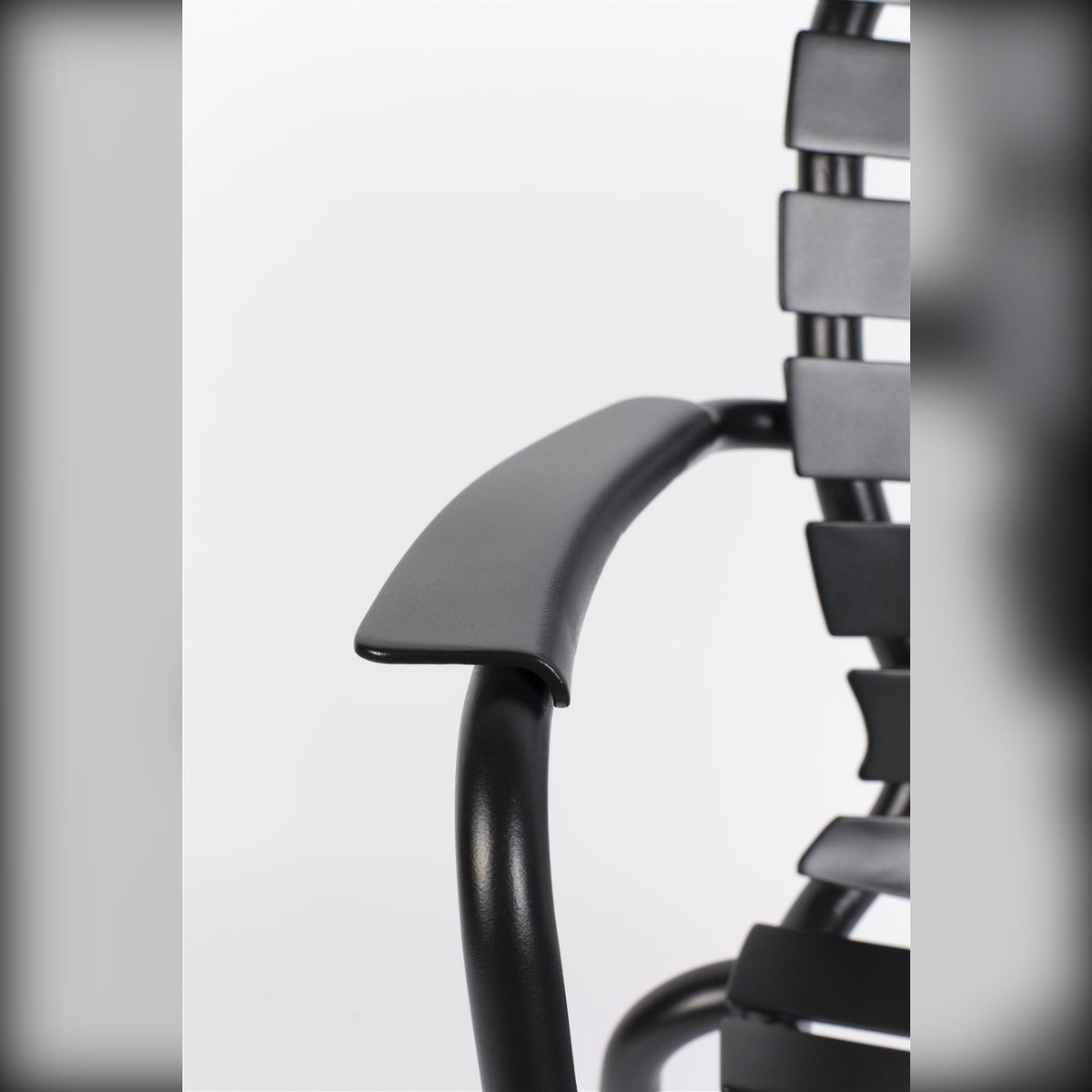 Garden Armchair Vondel Black Domestica – Armrest Side Detail