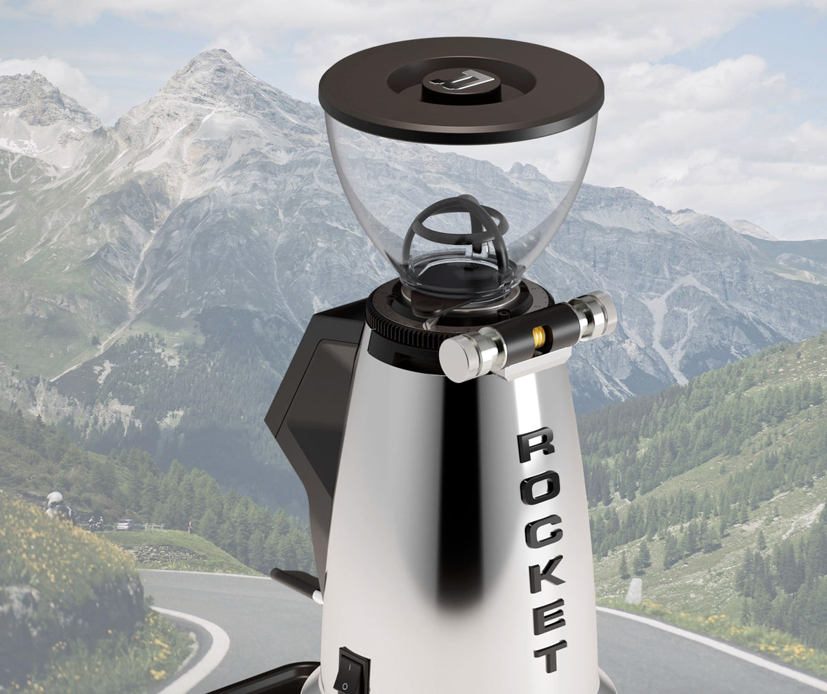 Coffee Grinder Spluga Élite Chrome Rocket Espresso Domestica – Lifestyle – Alpine Pass Backdrop