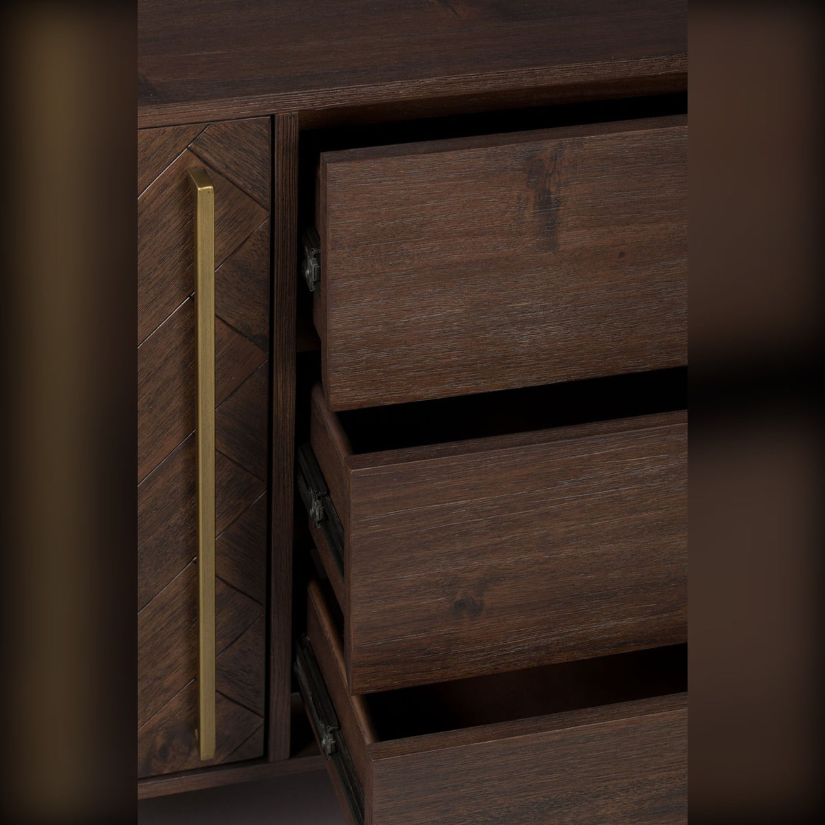 Sideboard Class High Golden Brown Domestica – Open Drawers Detail