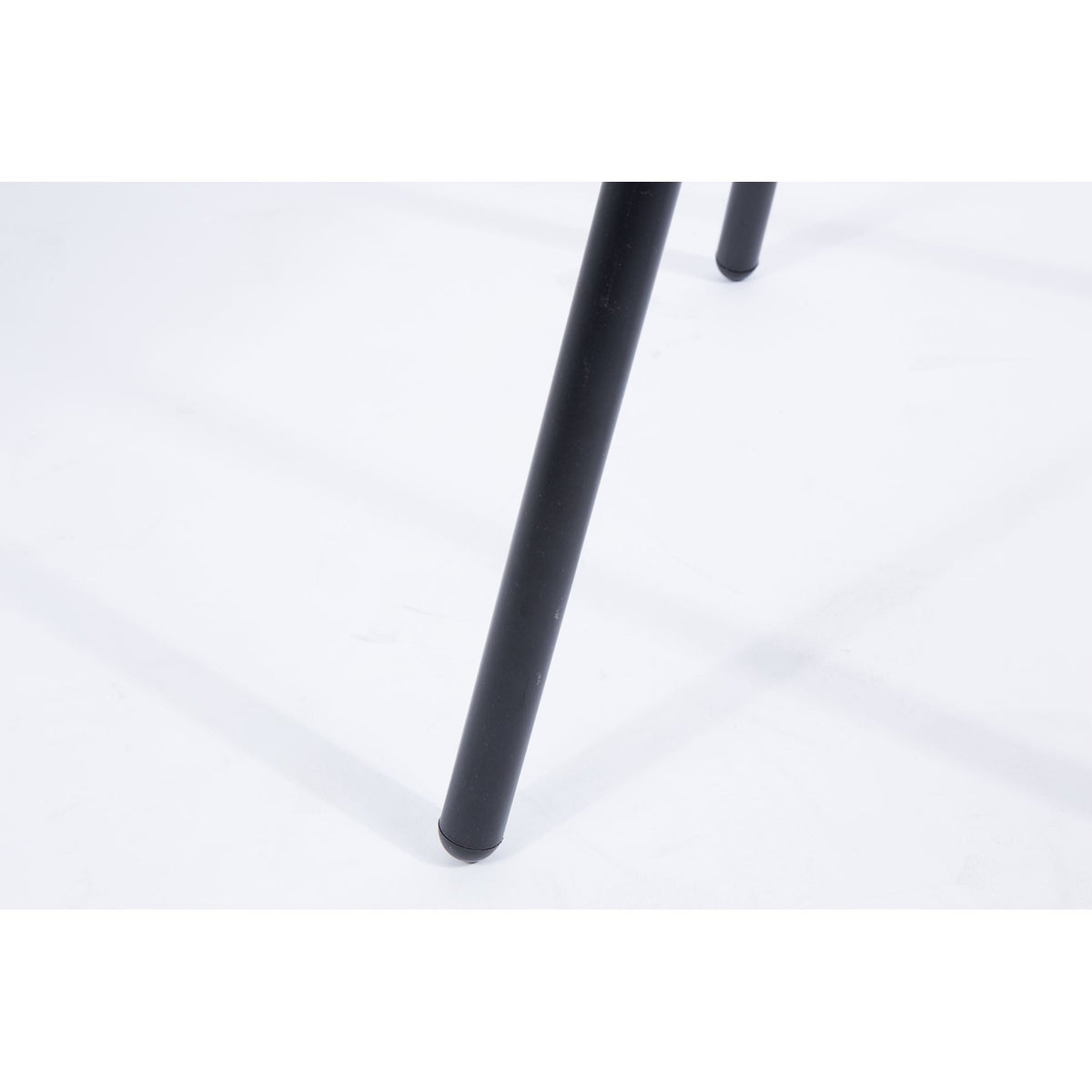 Side Table Oak Tray Natural Domestica – Black Leg Detail