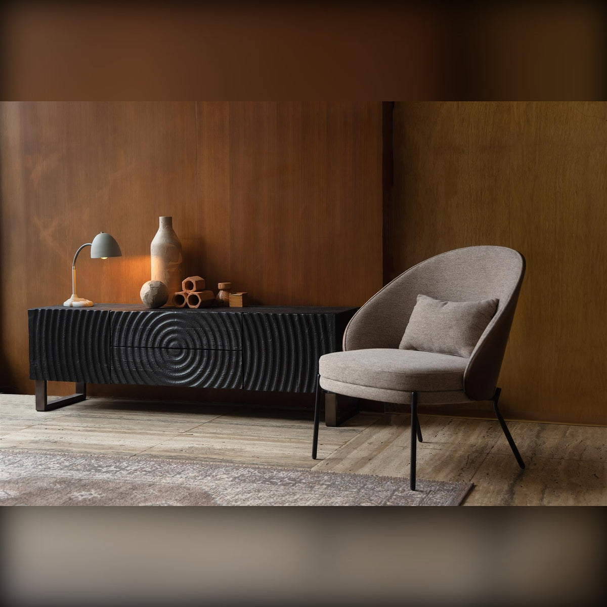 Lounge Chair Rodin Beige Domestica – Lifestyle – Beside a Black Sideboard