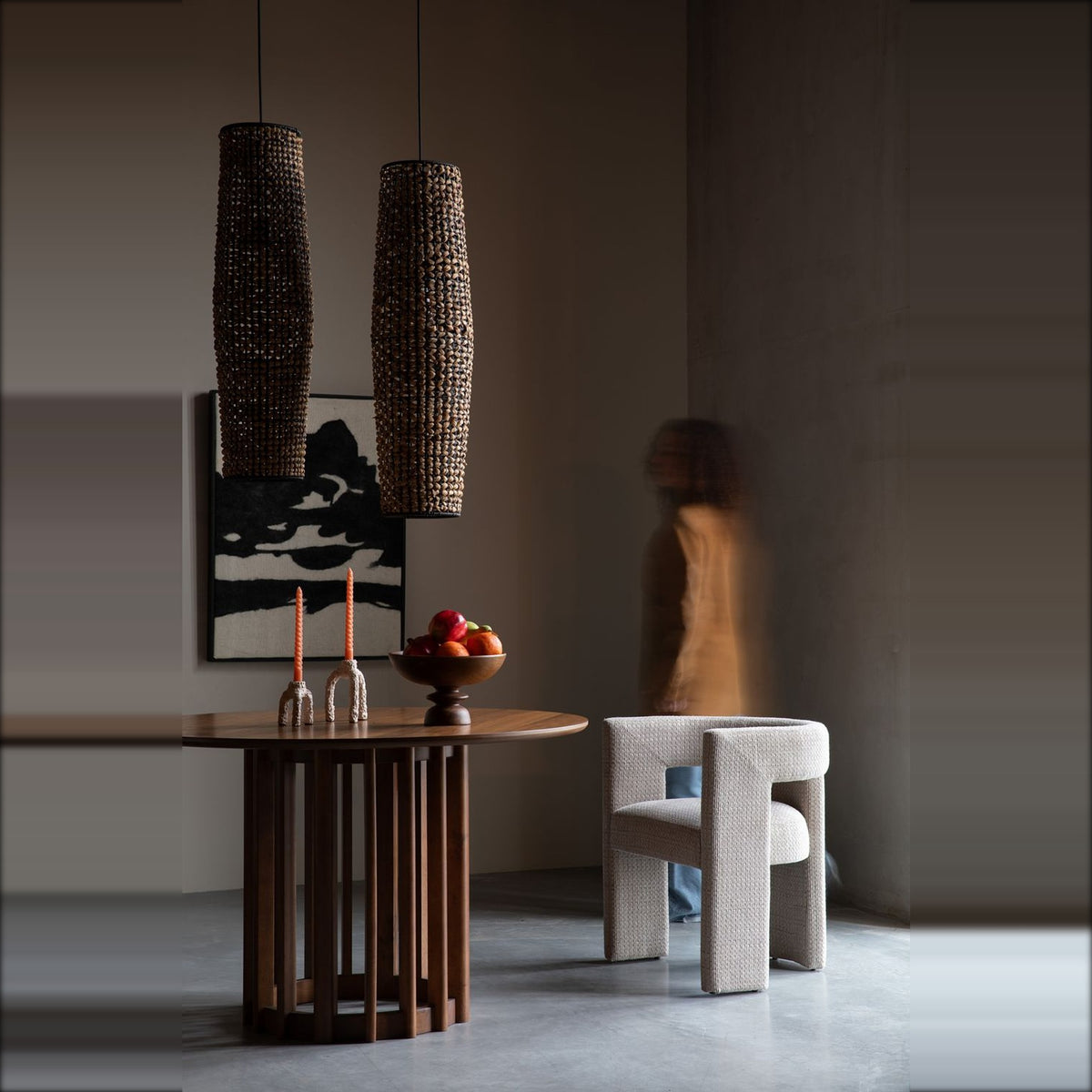 Dining Chair Medina Off White Domestica – Lifestyle – Beside a Console with Sculptures