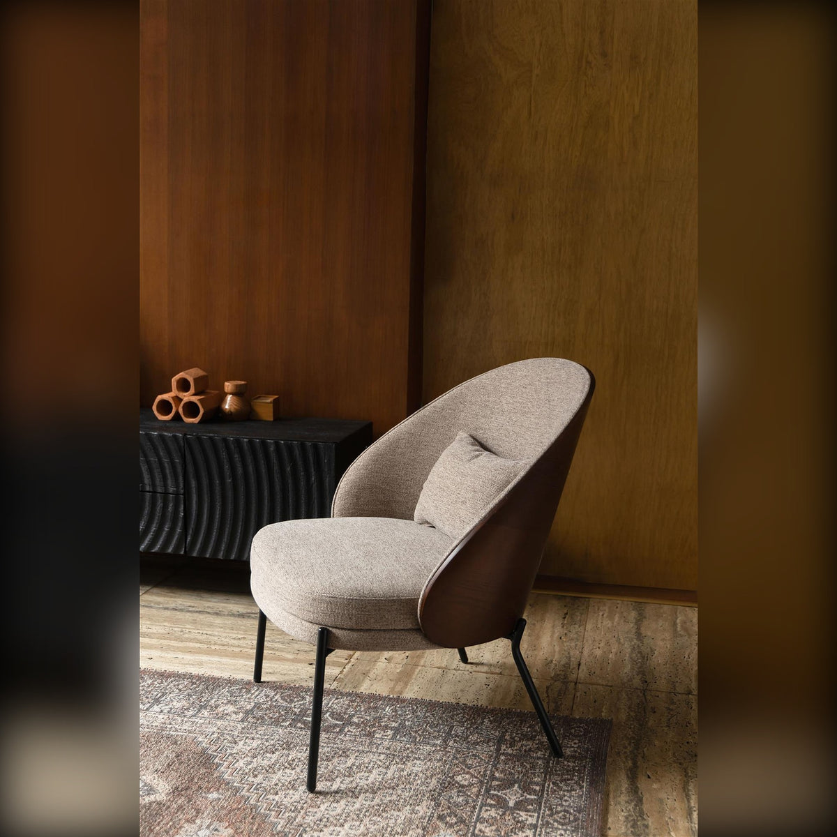 Lounge Chair Rodin Beige Domestica – Lifestyle – Beside a Sideboard on a Rug