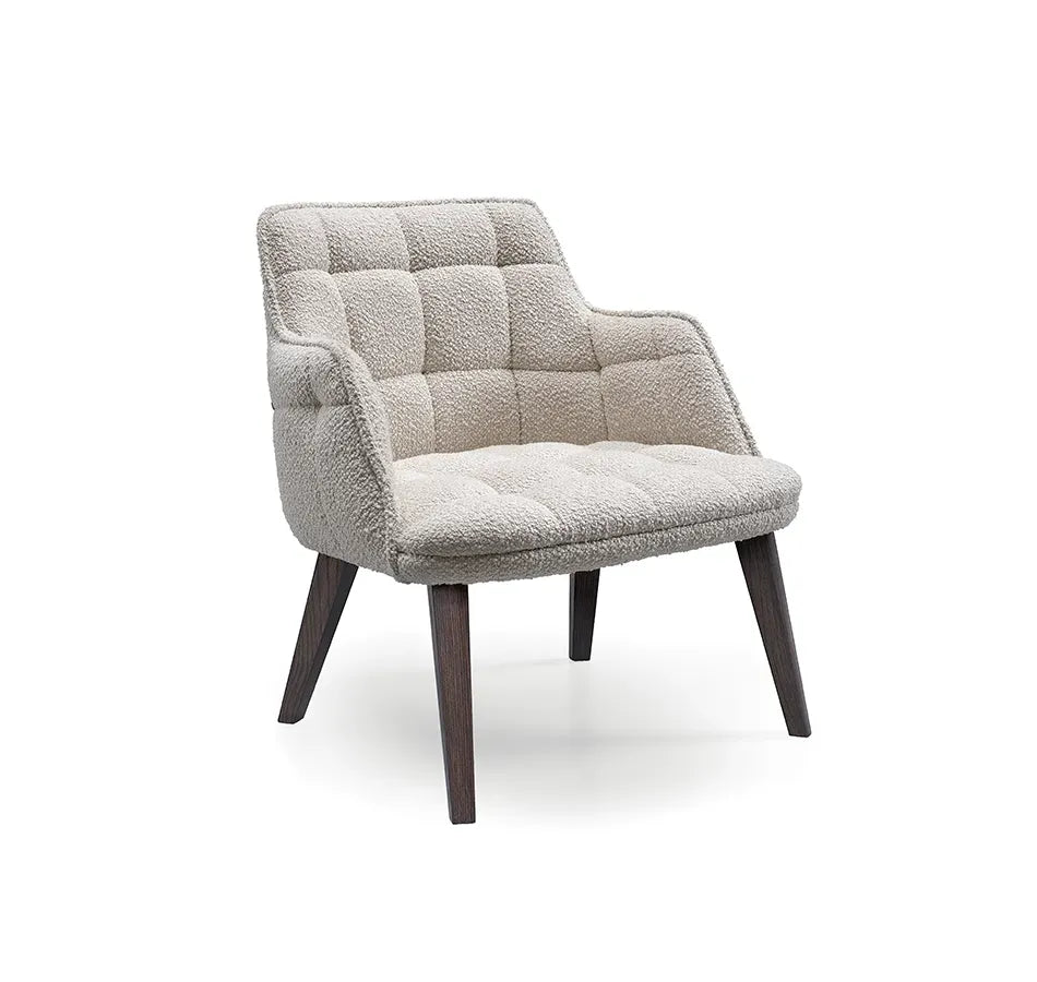 Lounge Armchair Iris P – main product view on white background