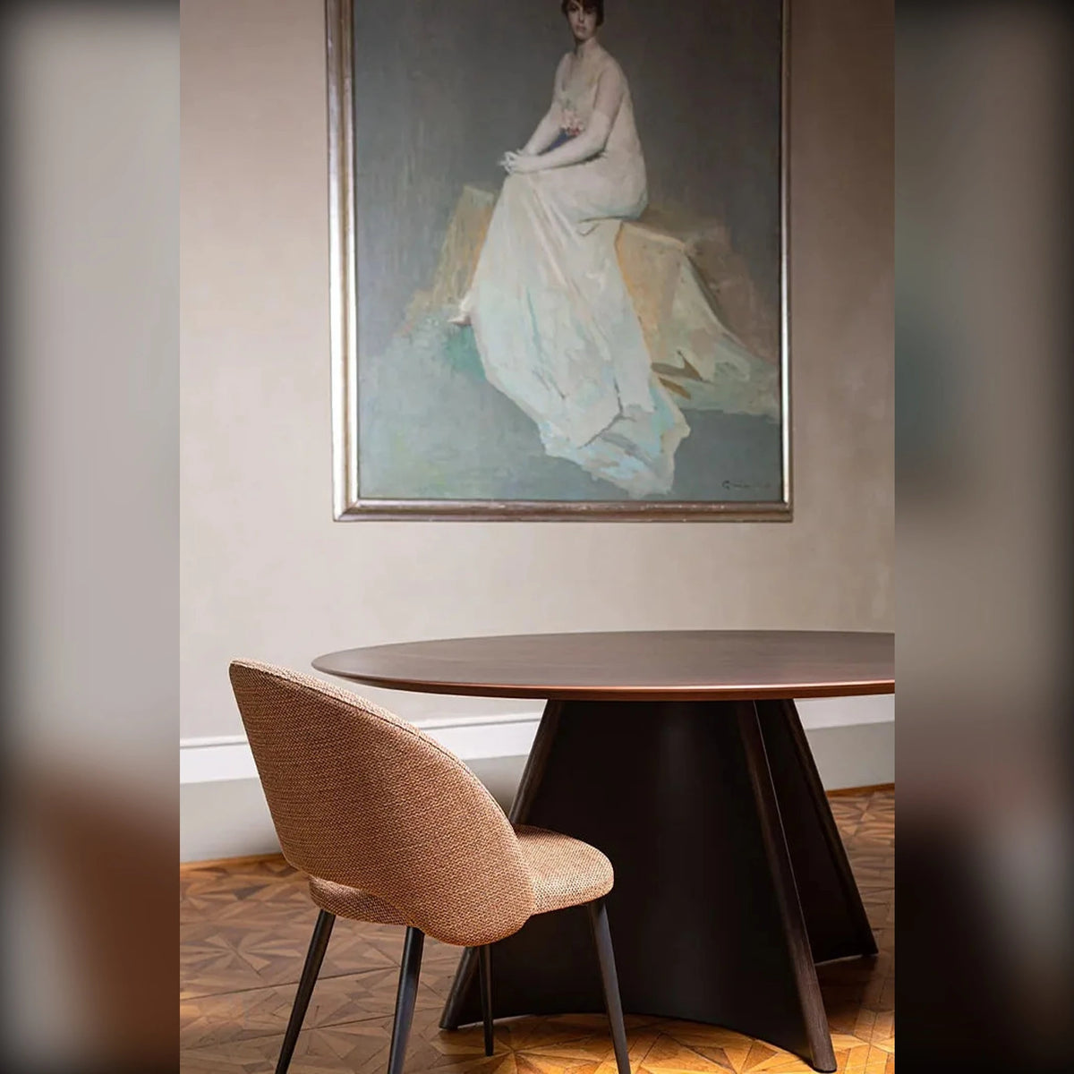 Dining Chair Alba – Alba detail view