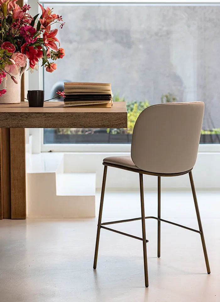 Counter Stool Sinuosa SG 65 – Sinuosa SG 65 detail view