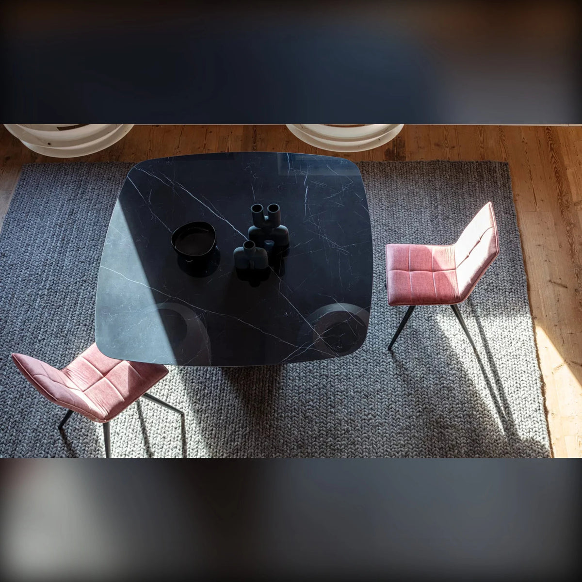 Dining Table Dino 147×147 square – alternative view 1