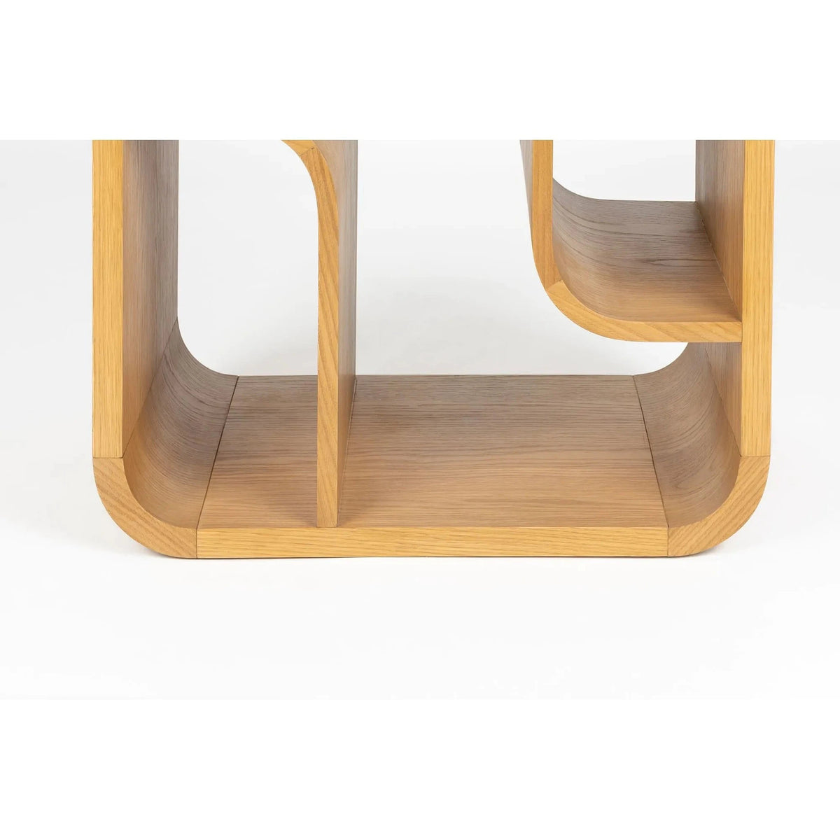Cabinet Seven S Natural Oak Domestica – Curved Compartments Close-up