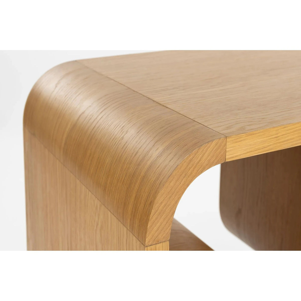 Cabinet Seven S Natural Oak Domestica – Rounded Top Corner Detail