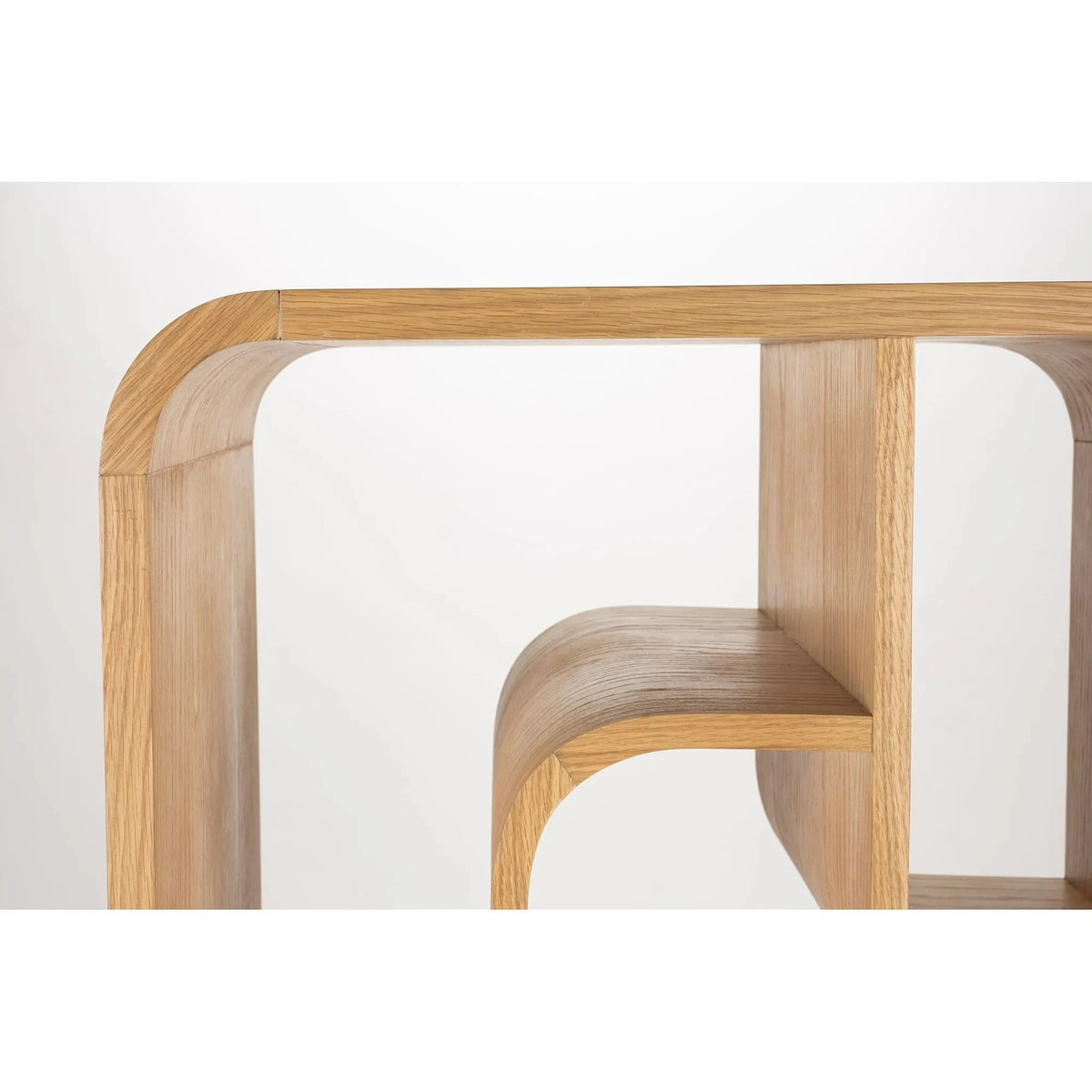 Cabinet Seven Natural Oak Domestica – Curved Top Corner and Shelf Detail