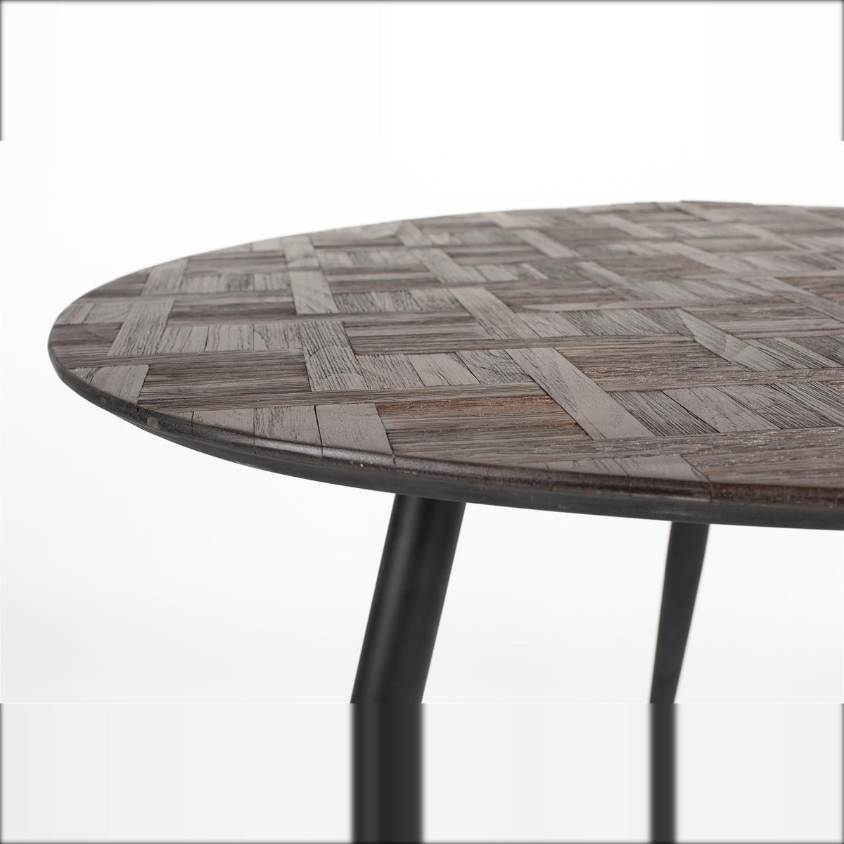 Dining Table Webster Round Brown Domestica – Tabletop Edge Close-up