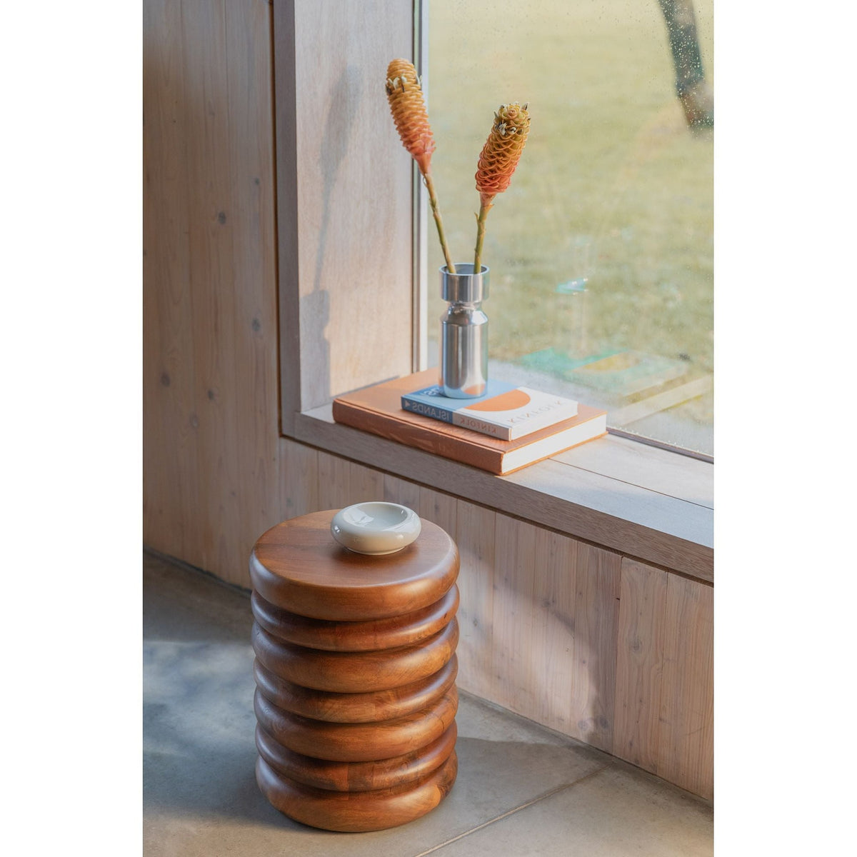 Stool Disc Brown Domestica – Lifestyle – By a Window with a Vase