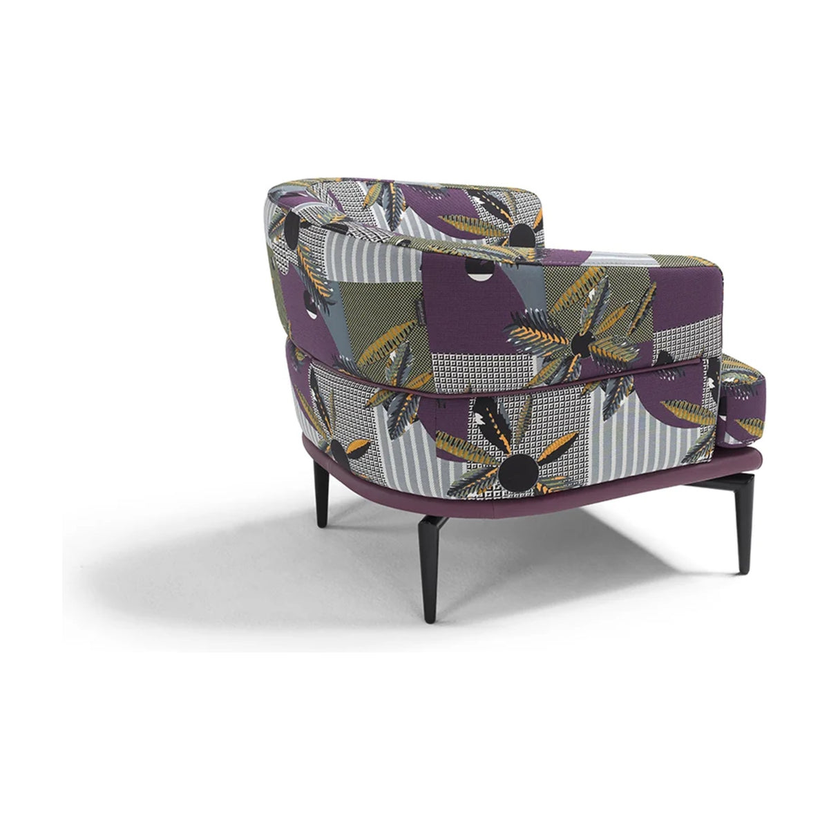 Bonnie Domestica – Alternate Three Quarter View in Patterned Fabric