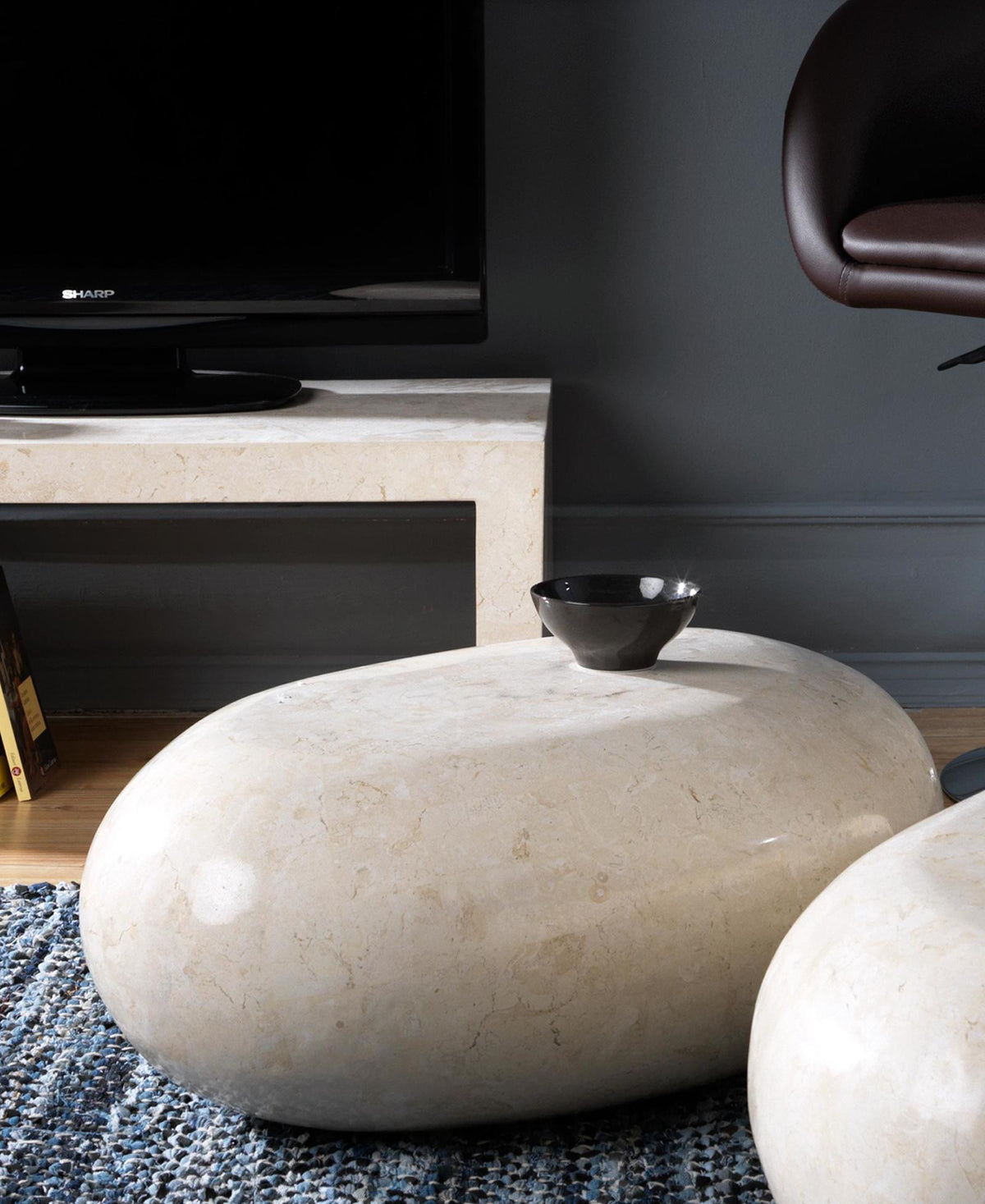 Coffee Table Sasso Small Fossil Stone Domestica – Lifestyle