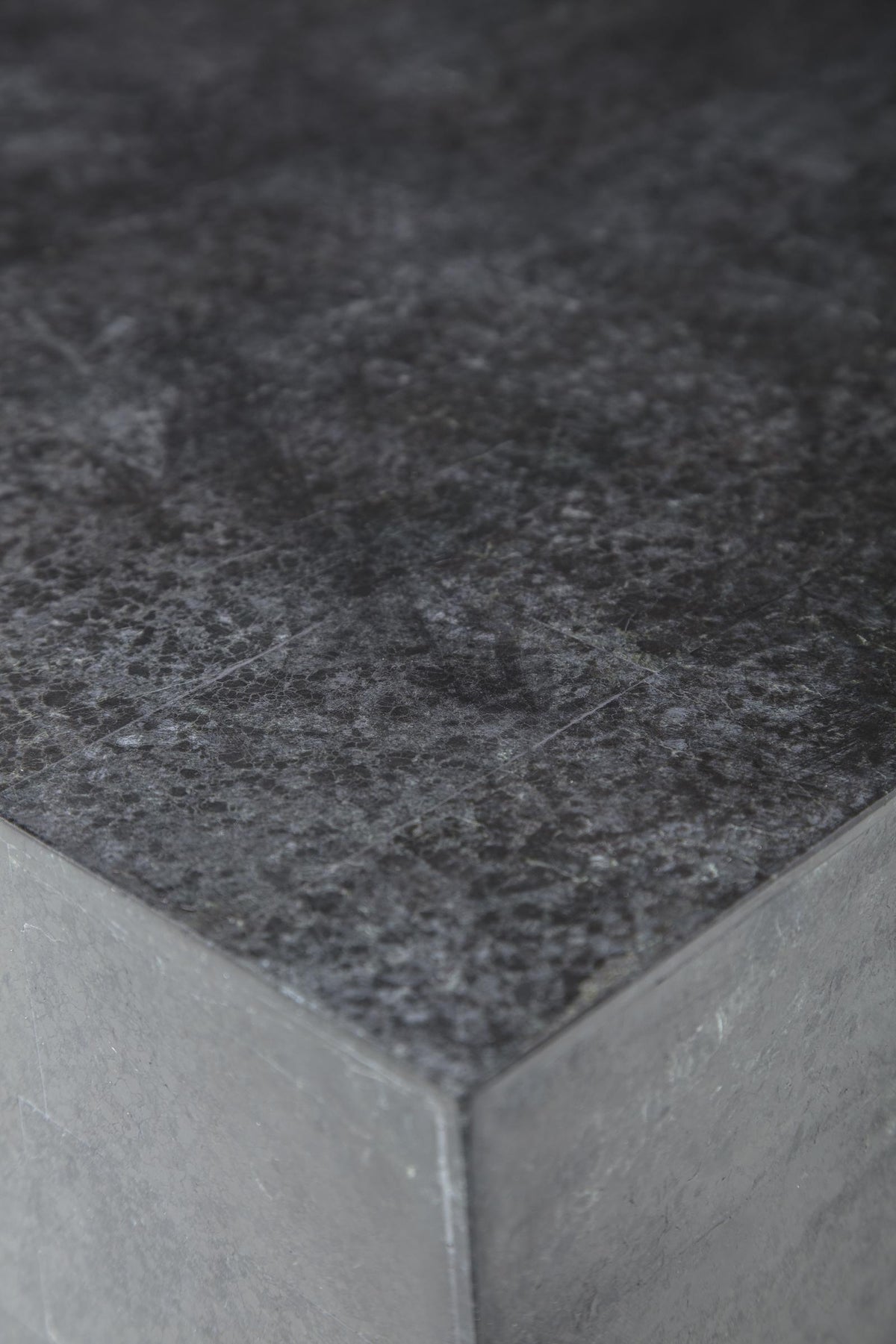Coffee Table Nanay Black Fossil Stone Domestica – Lifestyle