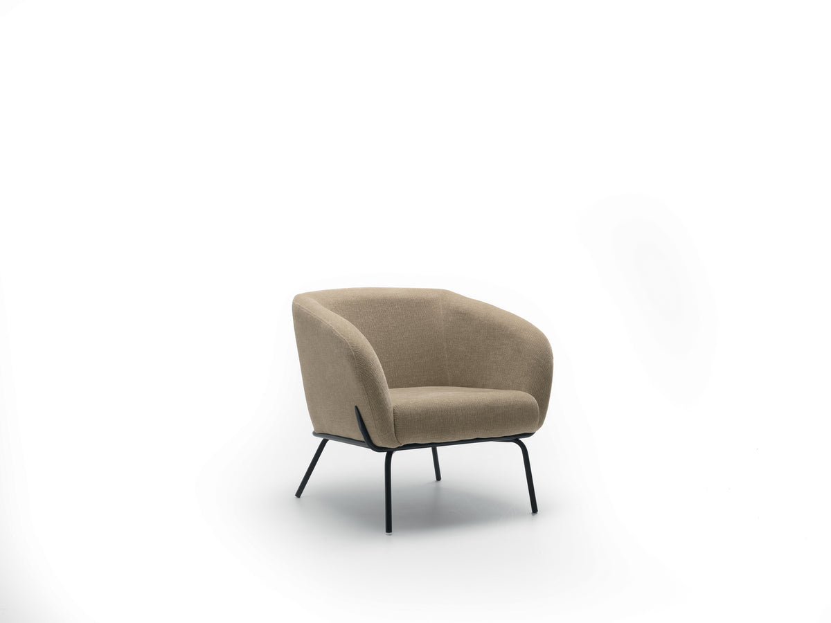 Armchair Sherry Velvet Beige Domestica – Product View on White