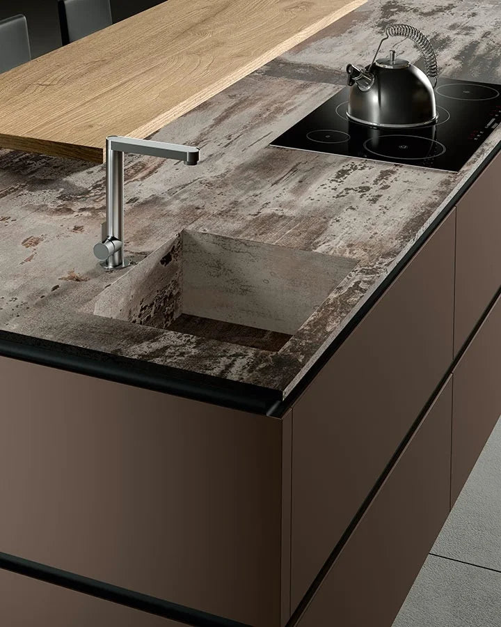 Vista 04 Domestica – Detail Worktop and Sink