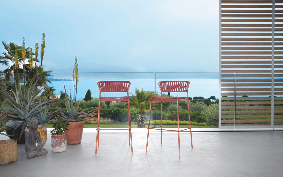 Counter Stool Acquamarina – styled room setting