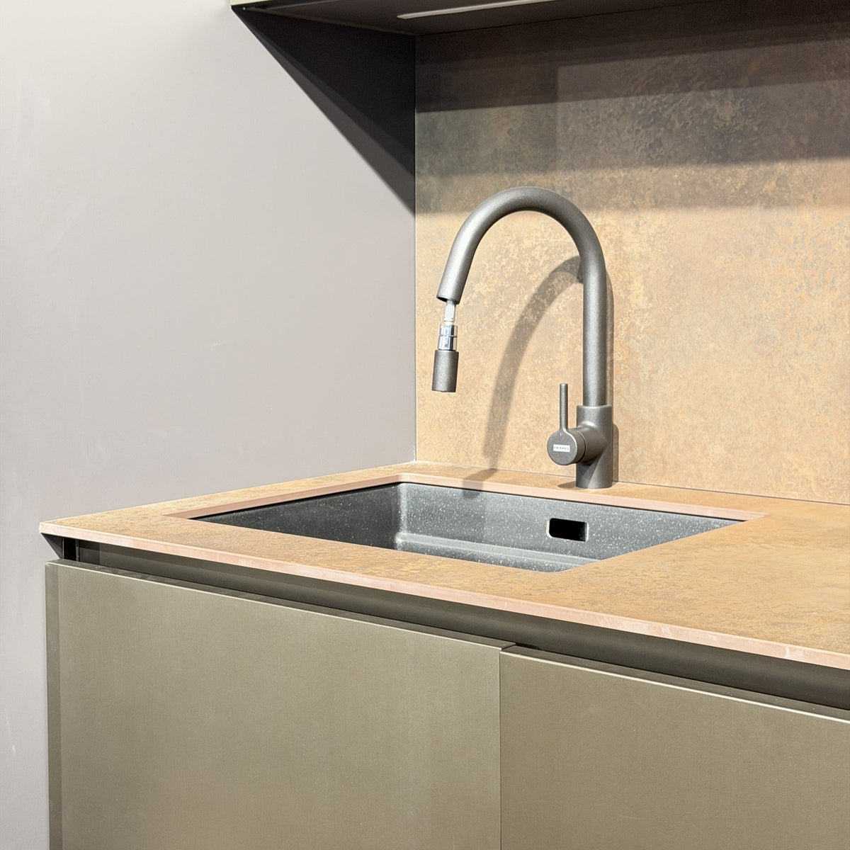 Arkè Gola Kitchen Domestica – Showroom Model – Sink and Tap Close-up