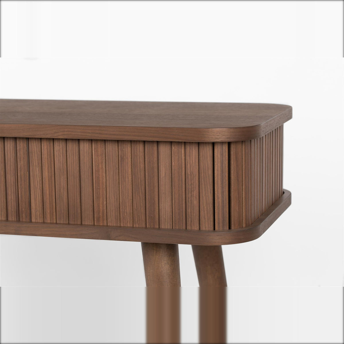 Console Table Barbier Walnut Domestica – Rounded Corner and Tambour Door Close-up