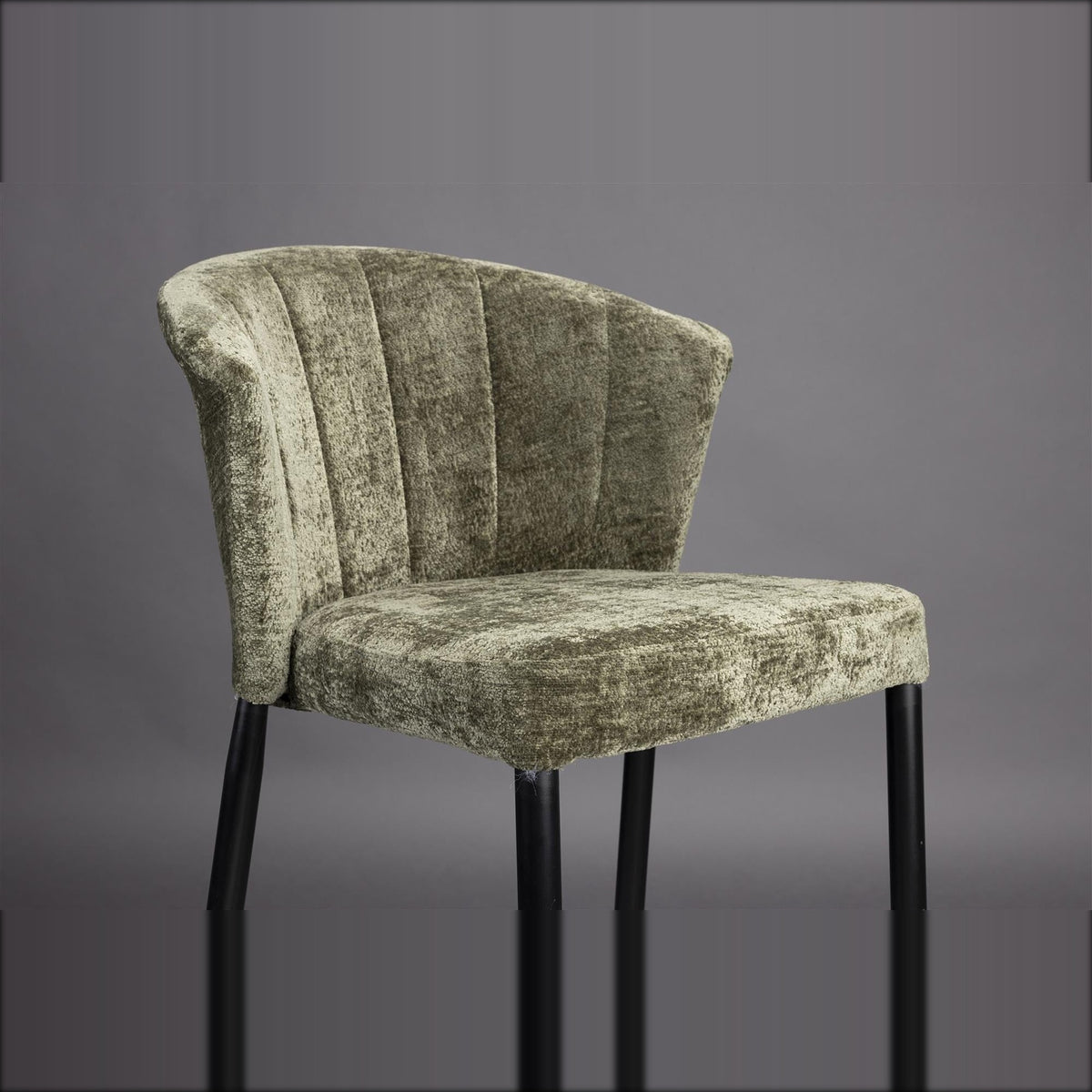 Counter Chair Georgia Green Domestica – Channel-stitched Backrest Detail
