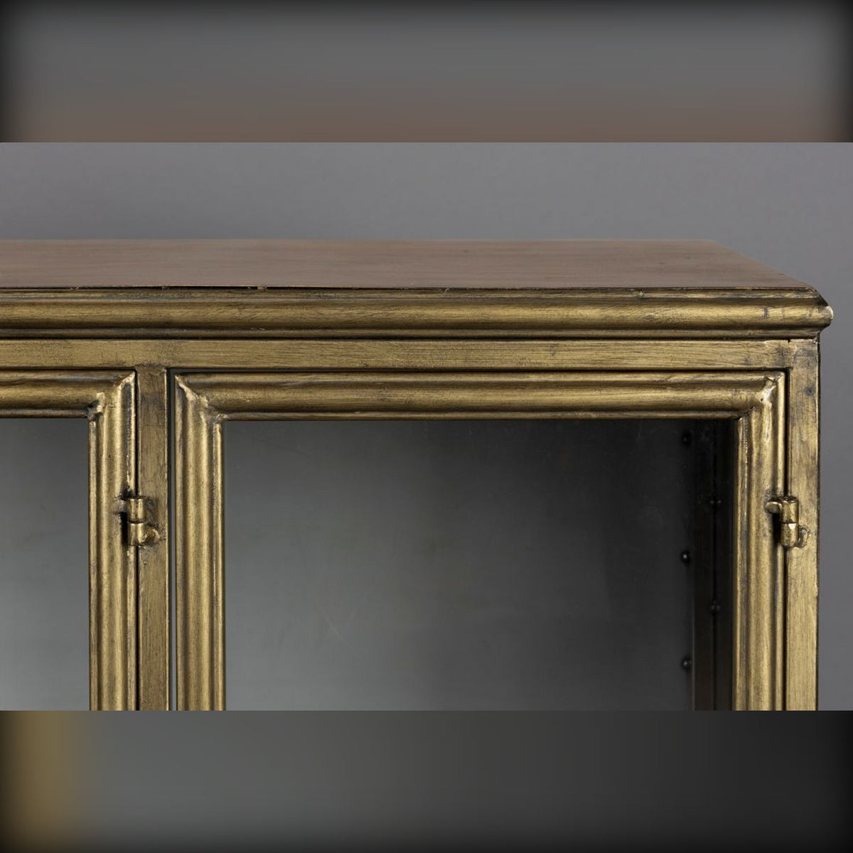 Sideboard Gertlush Gold Domestica – Frame and Glass Door Detail