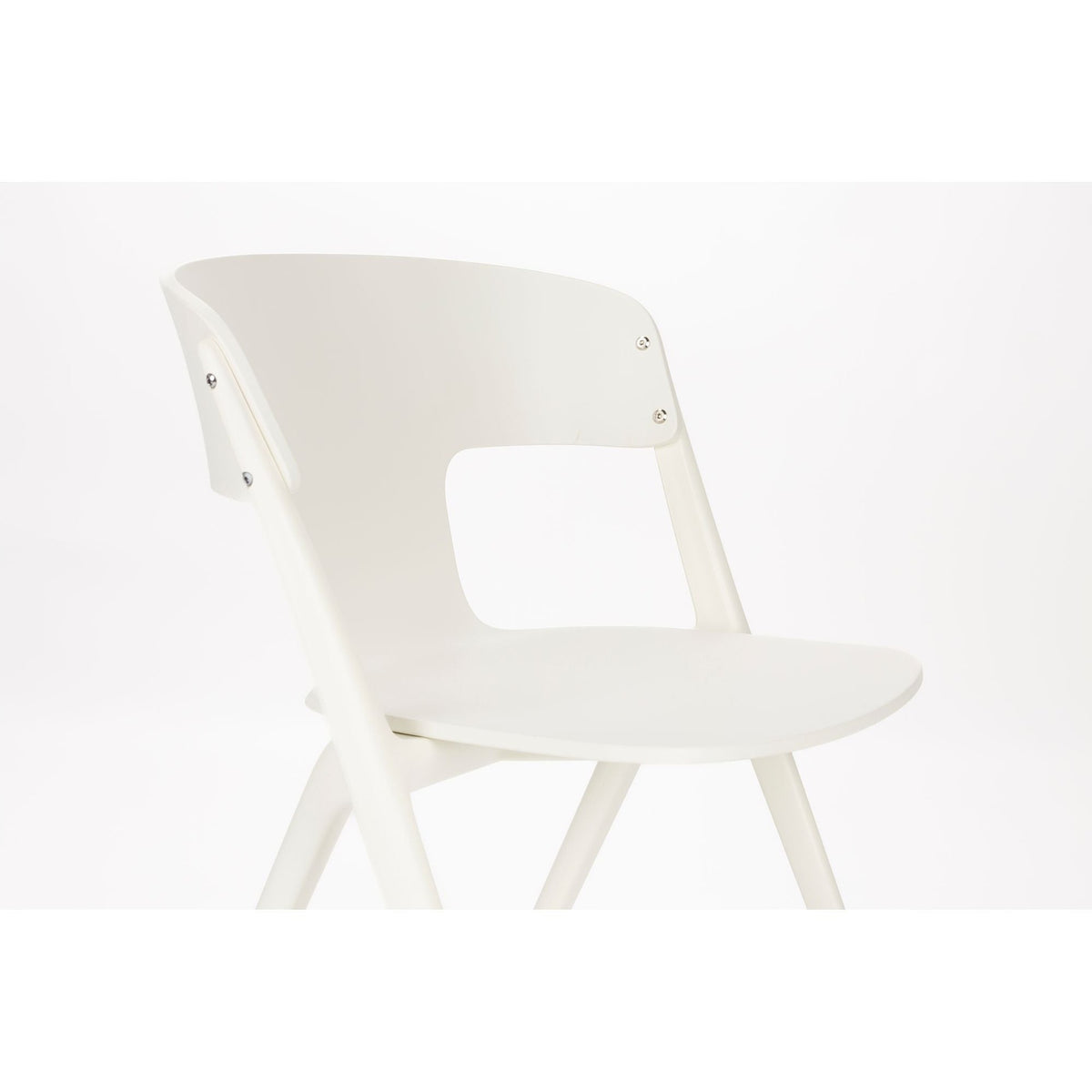 Outdoor Chair Horizon Off-White Domestica – Backrest and Seat Three Quarter Close-up