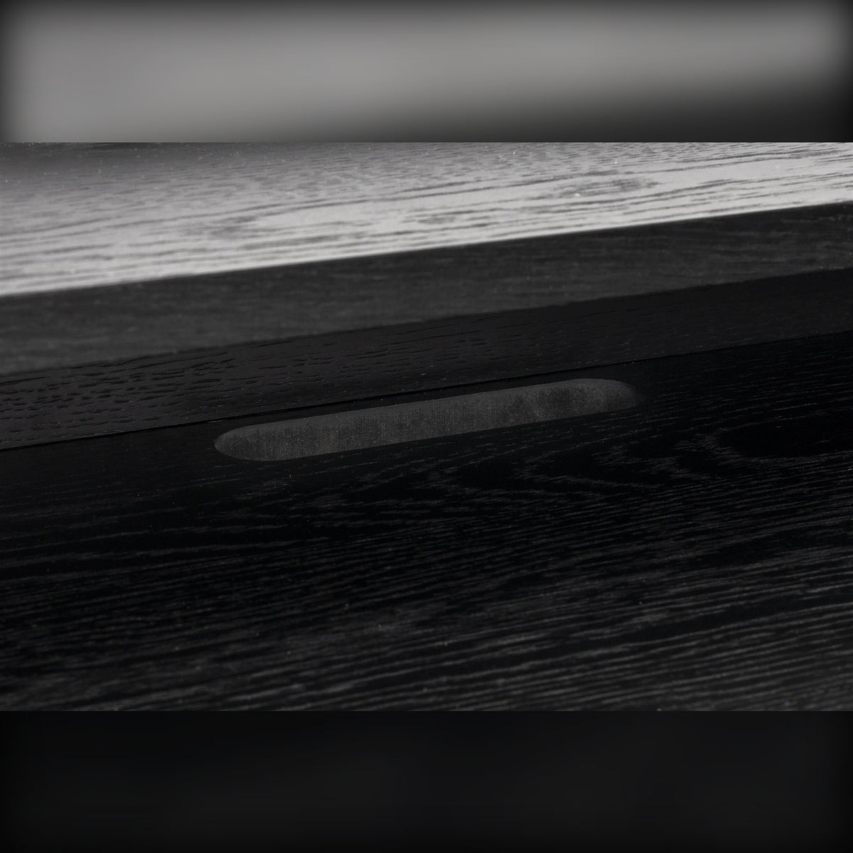 Desk Table Giorgio Black Domestica – Upstand Slot Detail