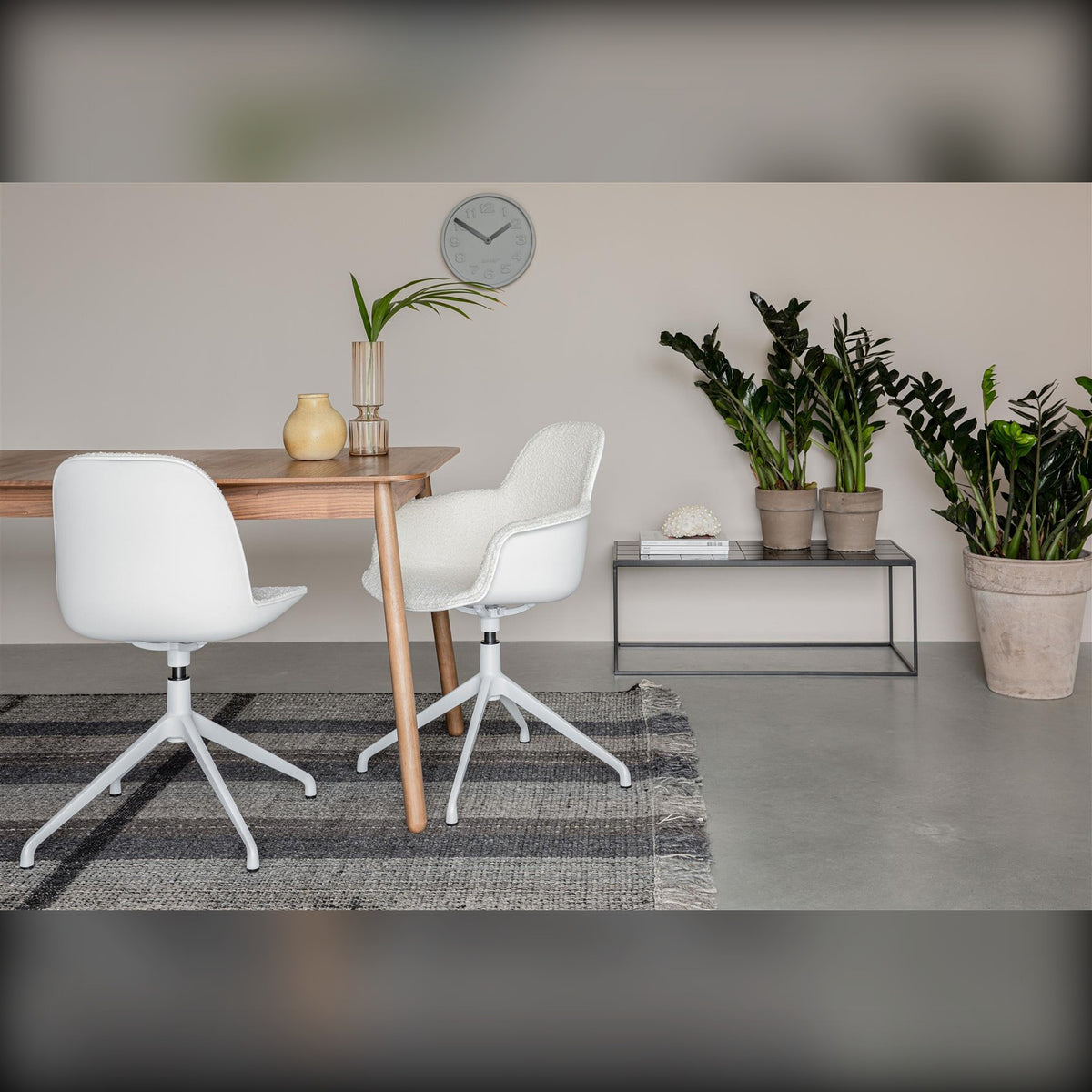 Dining Table Glimps 120/162x80 Natural Domestica – Lifestyle – Dining Area