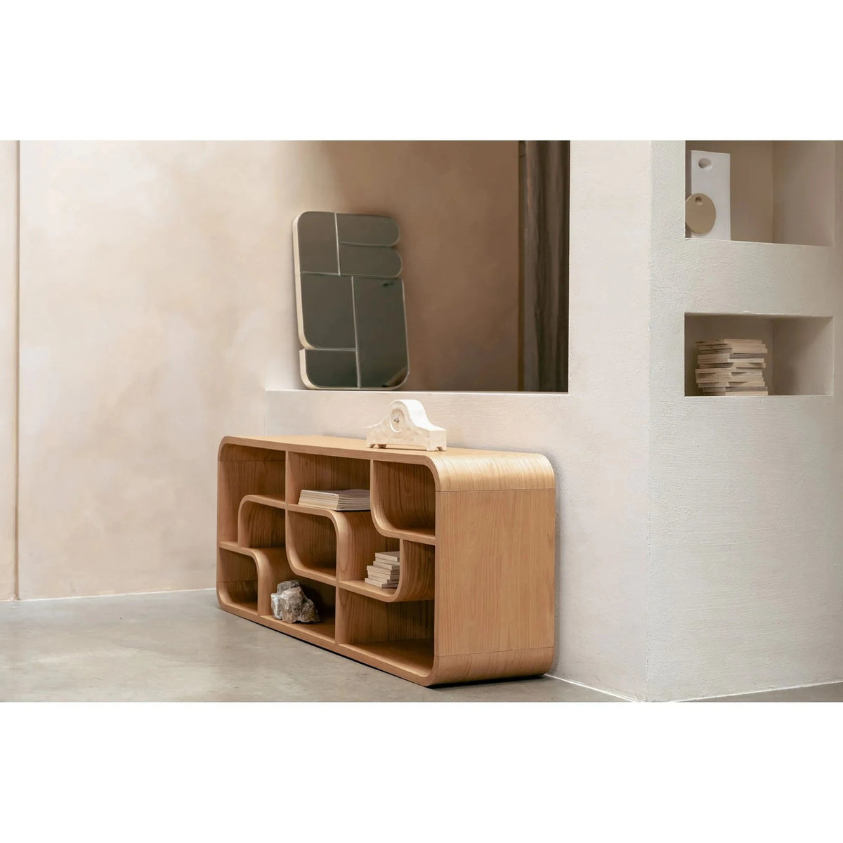 Cabinet Seven Natural Oak Domestica – Lifestyle – Placed Horizontally Below a Wall Mirror