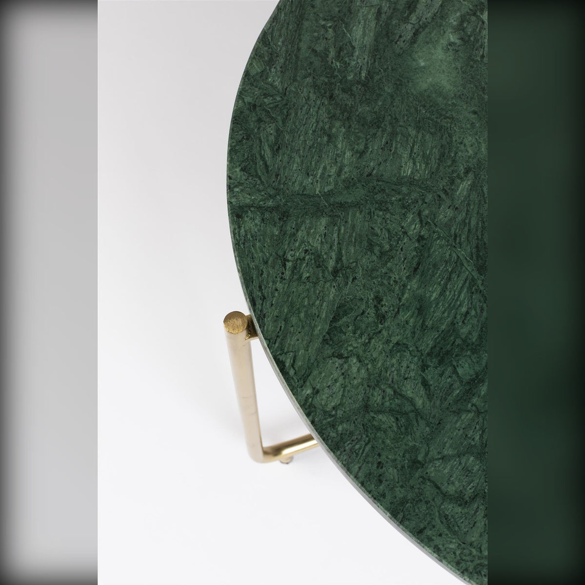 Coffee Table Timpa Marble Green Domestica – Green Marble Edge and Gold Frame Detail