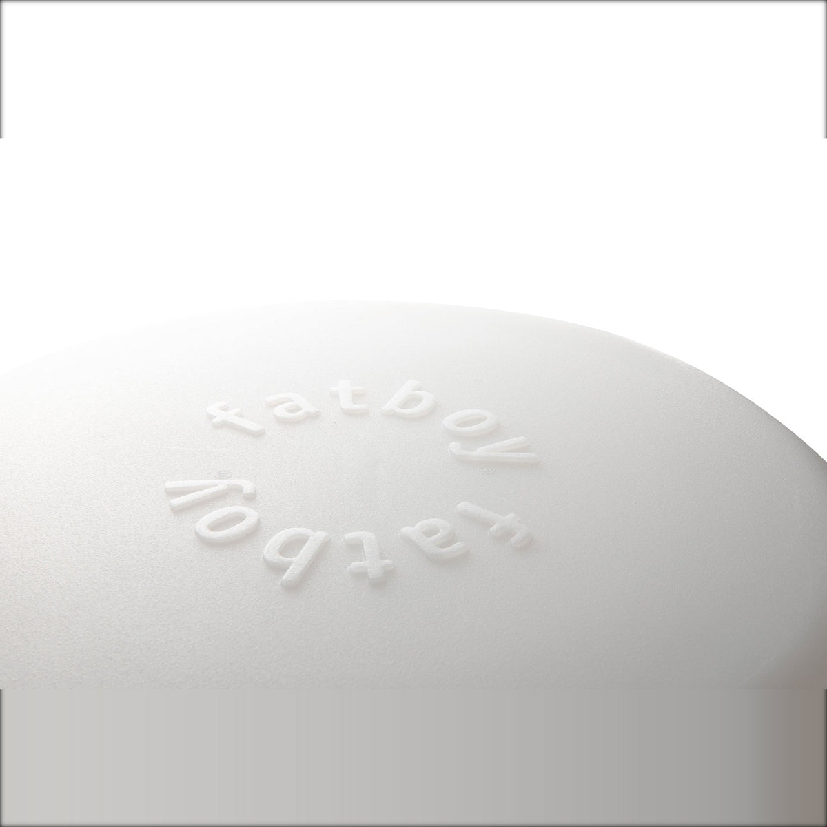 Edison the Grand Connect Domestica – Shade Top with Embossed Logo Close-up