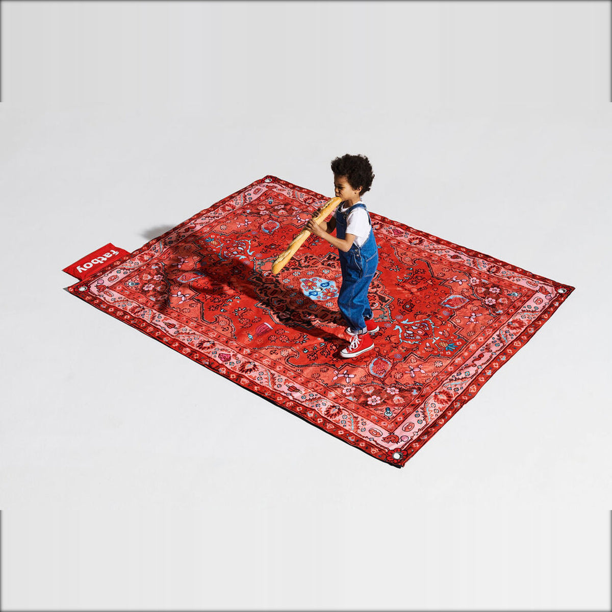 Picnic Lounge Red Domestica – Lifestyle1