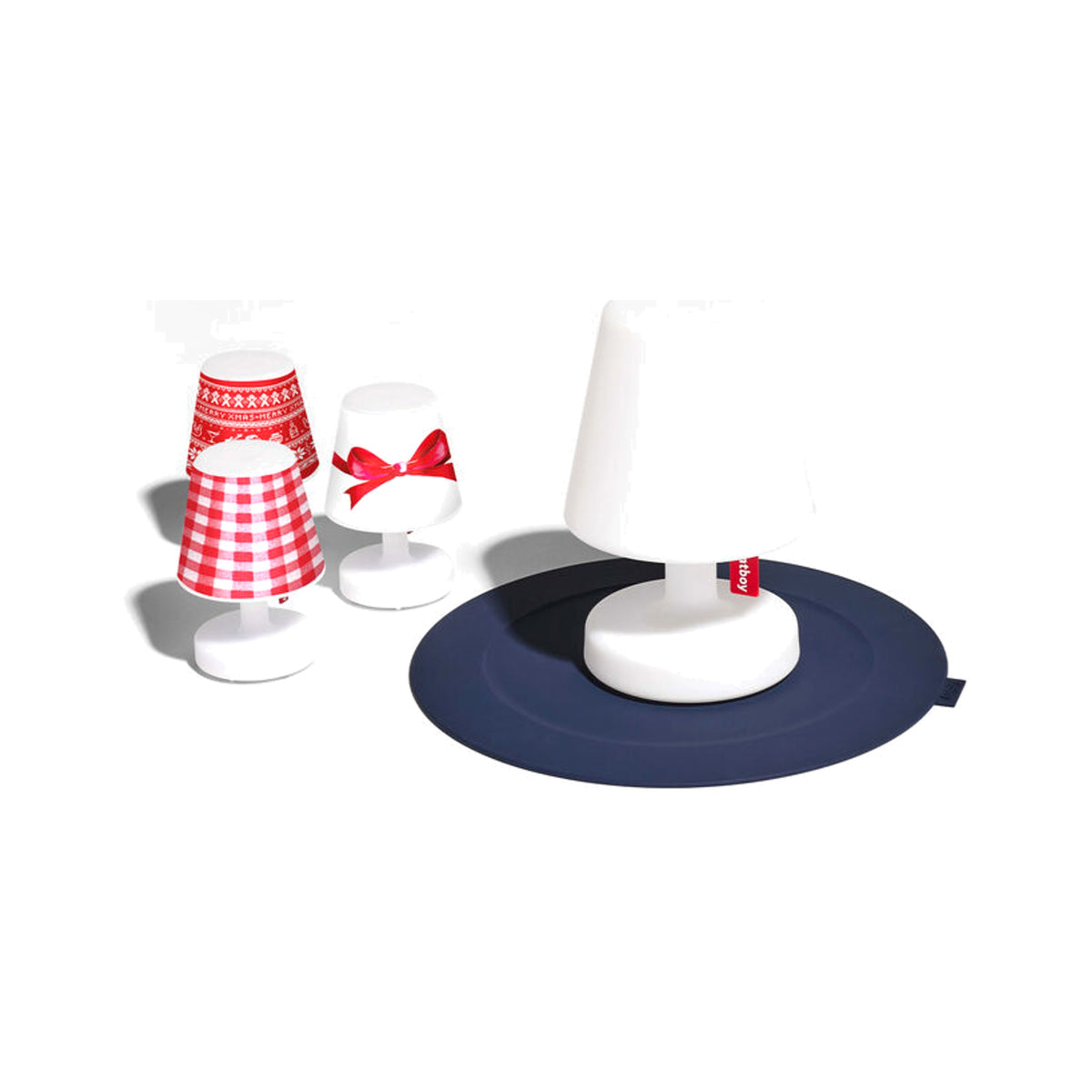 Xmas Mini Cappie Set Surprise (3 pcs) Domestica – Styled with an Edison Lamp on a Navy Mat