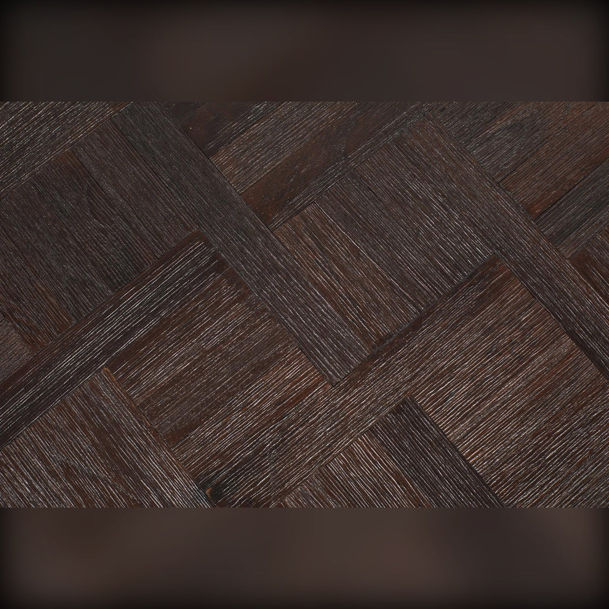 Dining Table Webster Round Brown Domestica – Parquet Pattern Close-up
