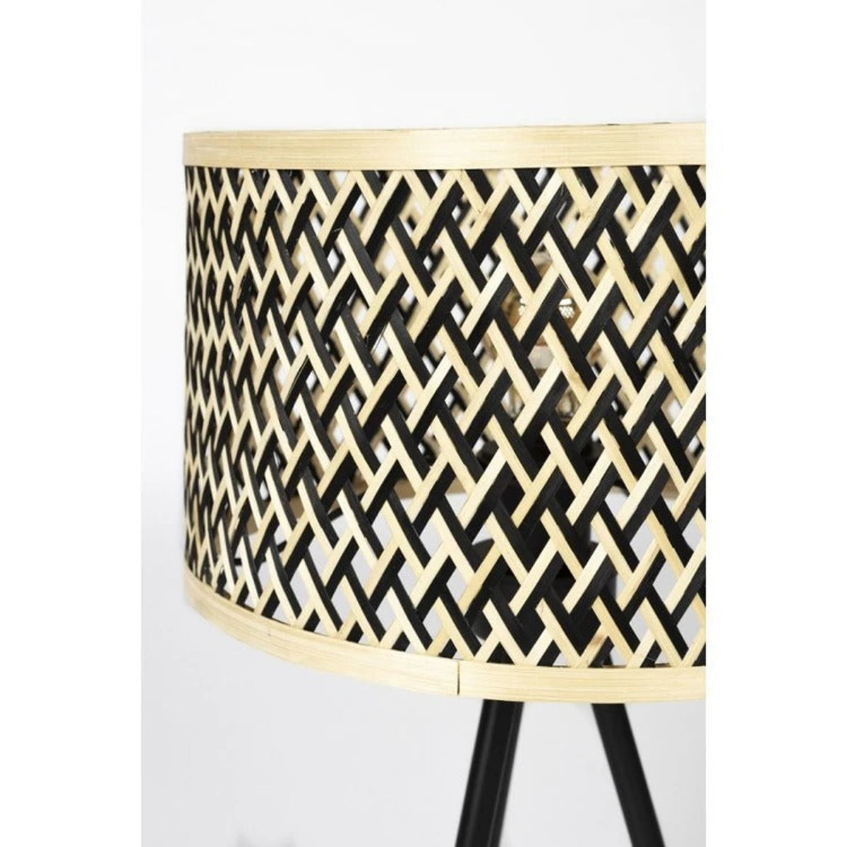 Table Lamp Isla Natural Black Domestica – Shade Weave Pattern Detail