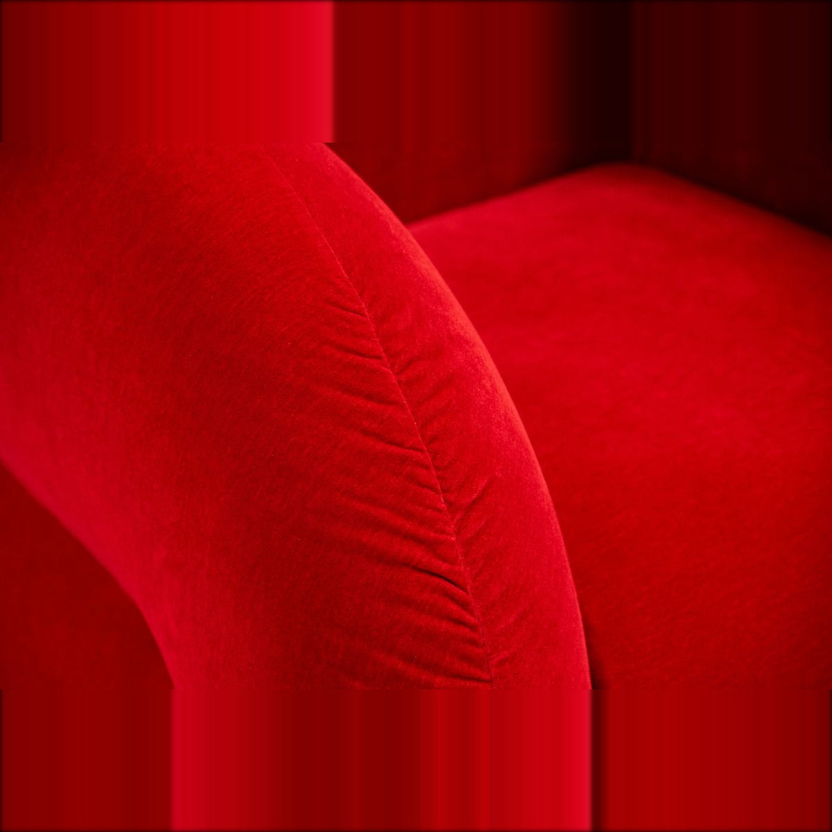 Hug Domestica – Red Fabric Close-up