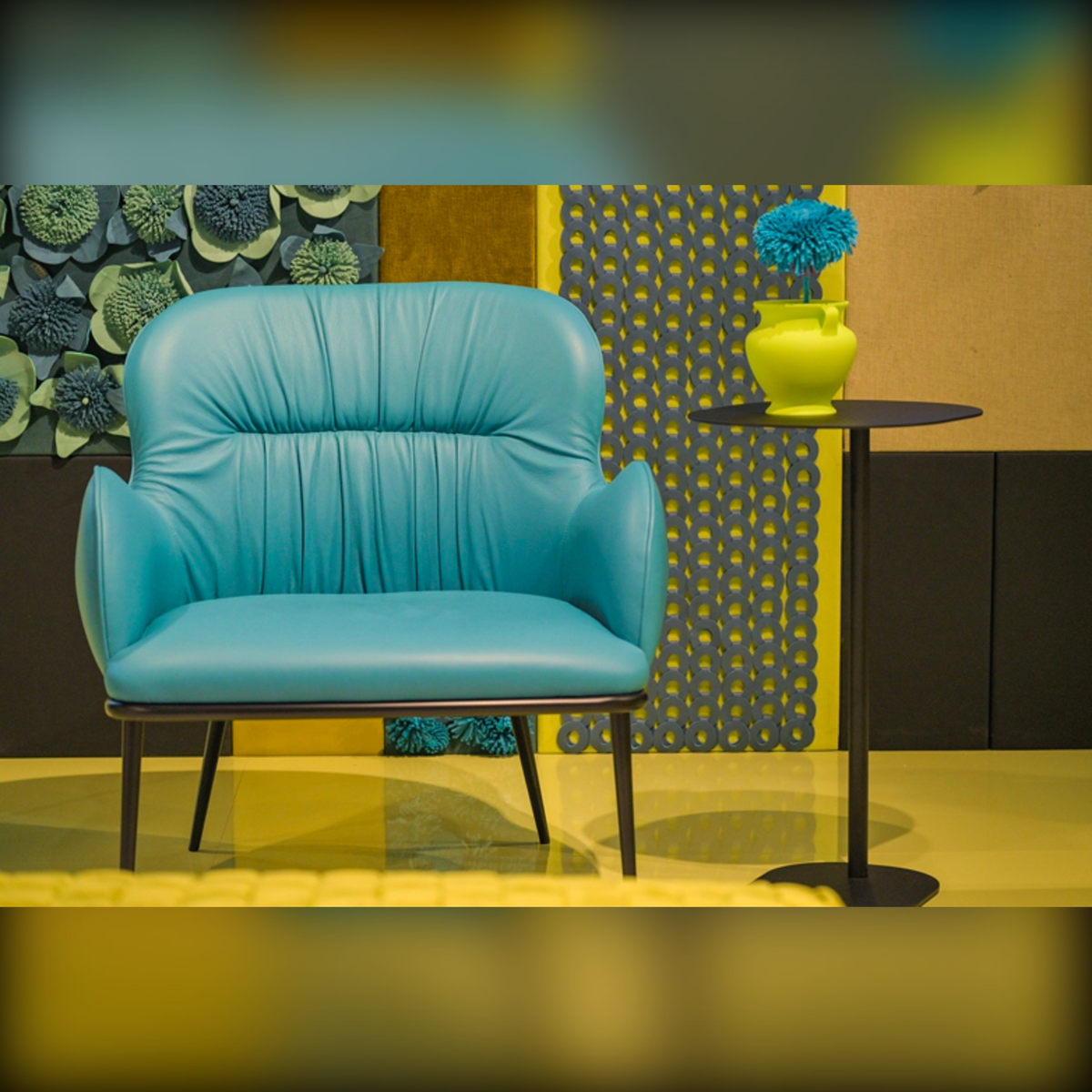 Rory Domestica – Lifestyle – In a Room with Patterned Wallpaper