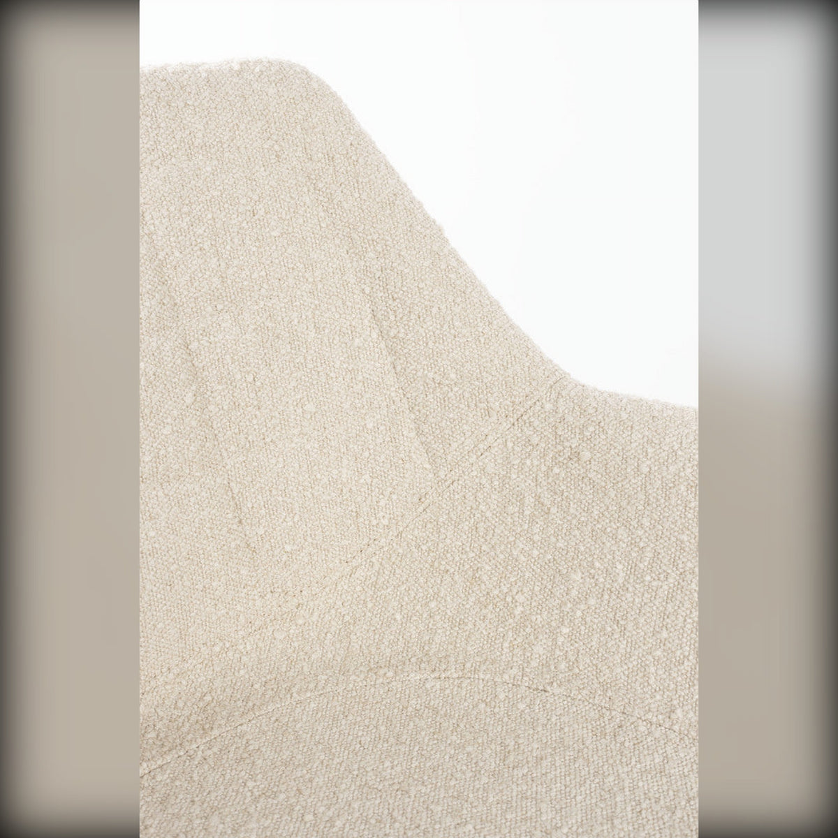 Armchair Doulton Swivel Natural Domestica – Backrest Seam Detail