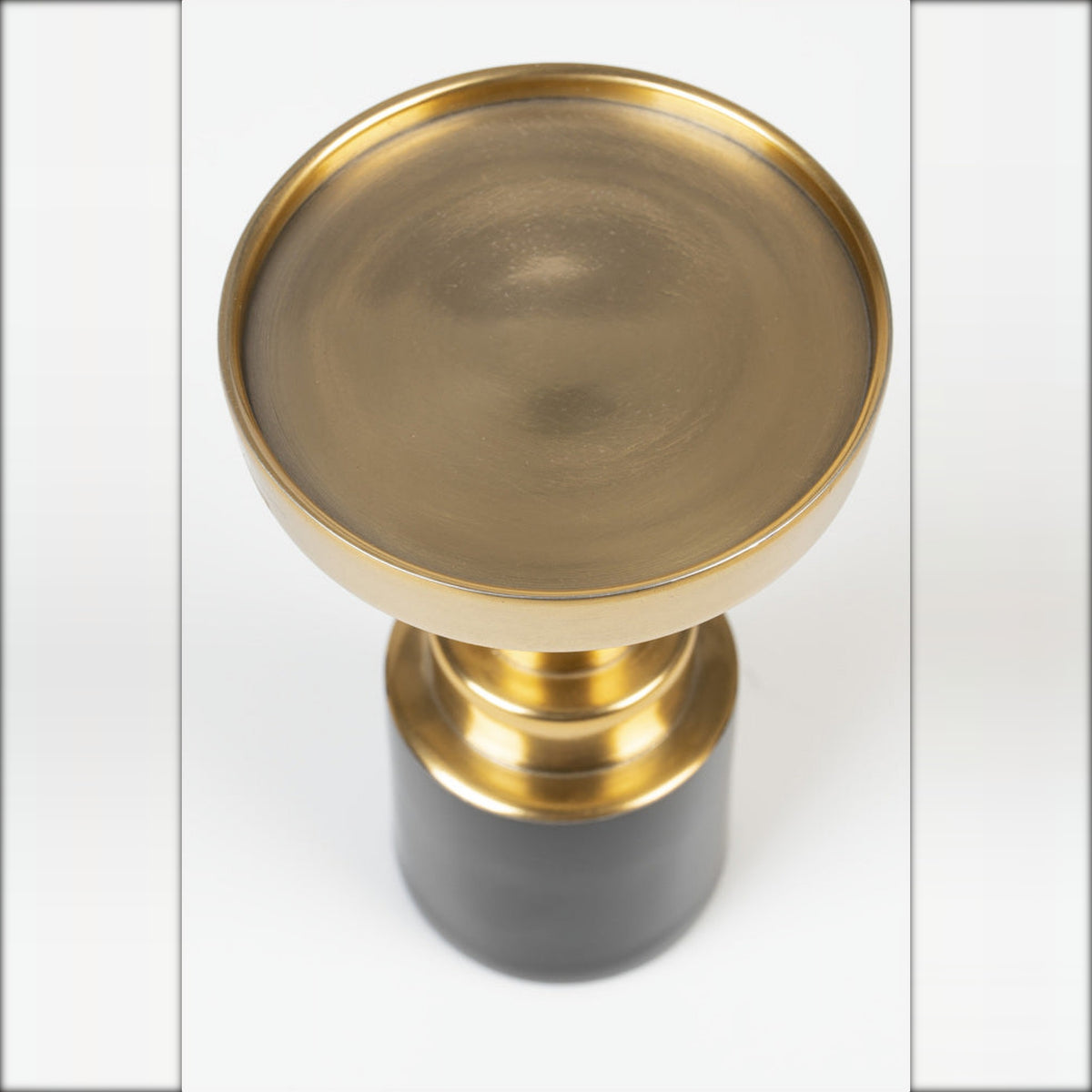 Candle Holder Glam Black S Domestica – Brass Candle Dish Close-up